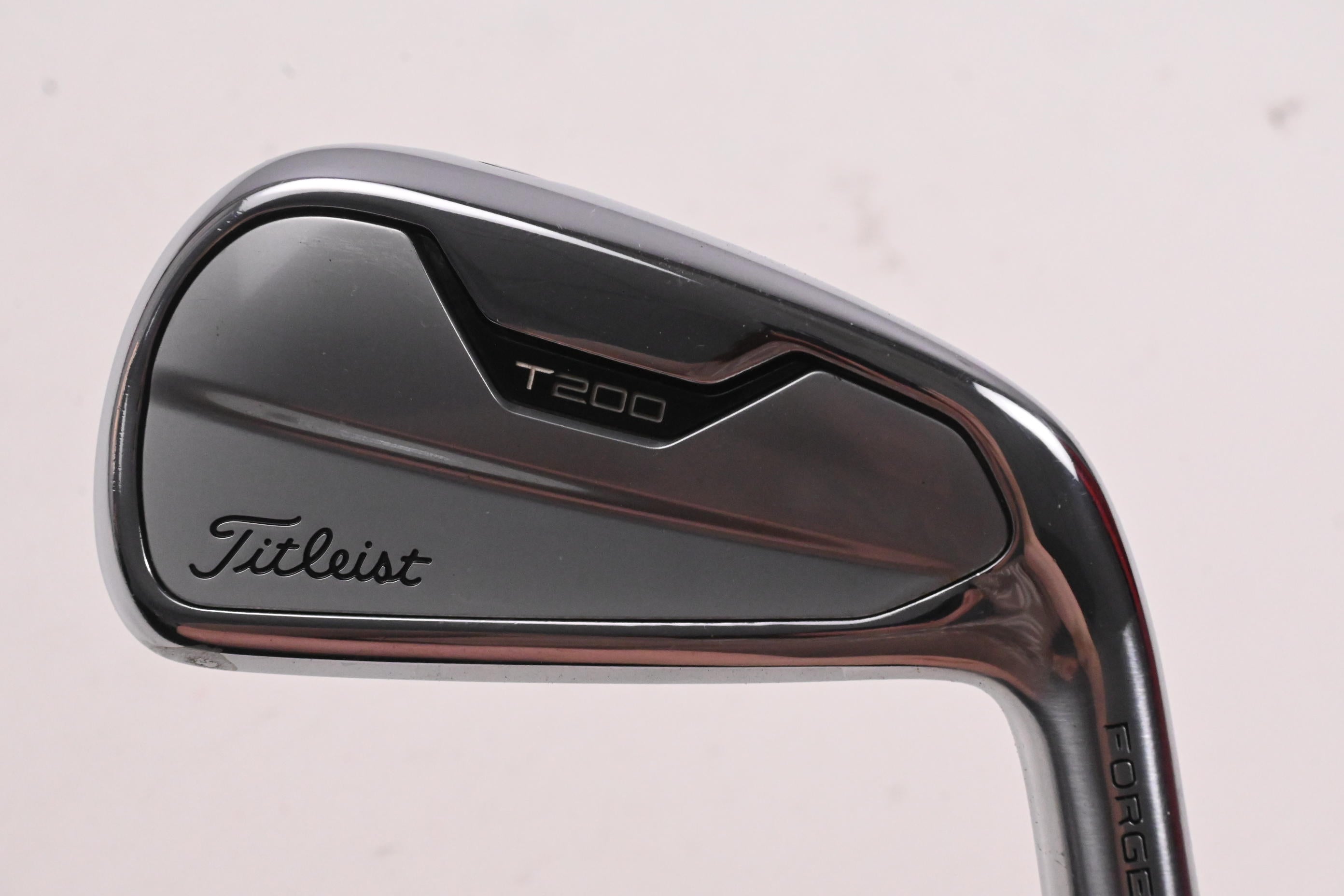 Titleist T200 Utility #2 Iron / 17 Degree / Stiff Flex HZRDUS Smoke Black 90