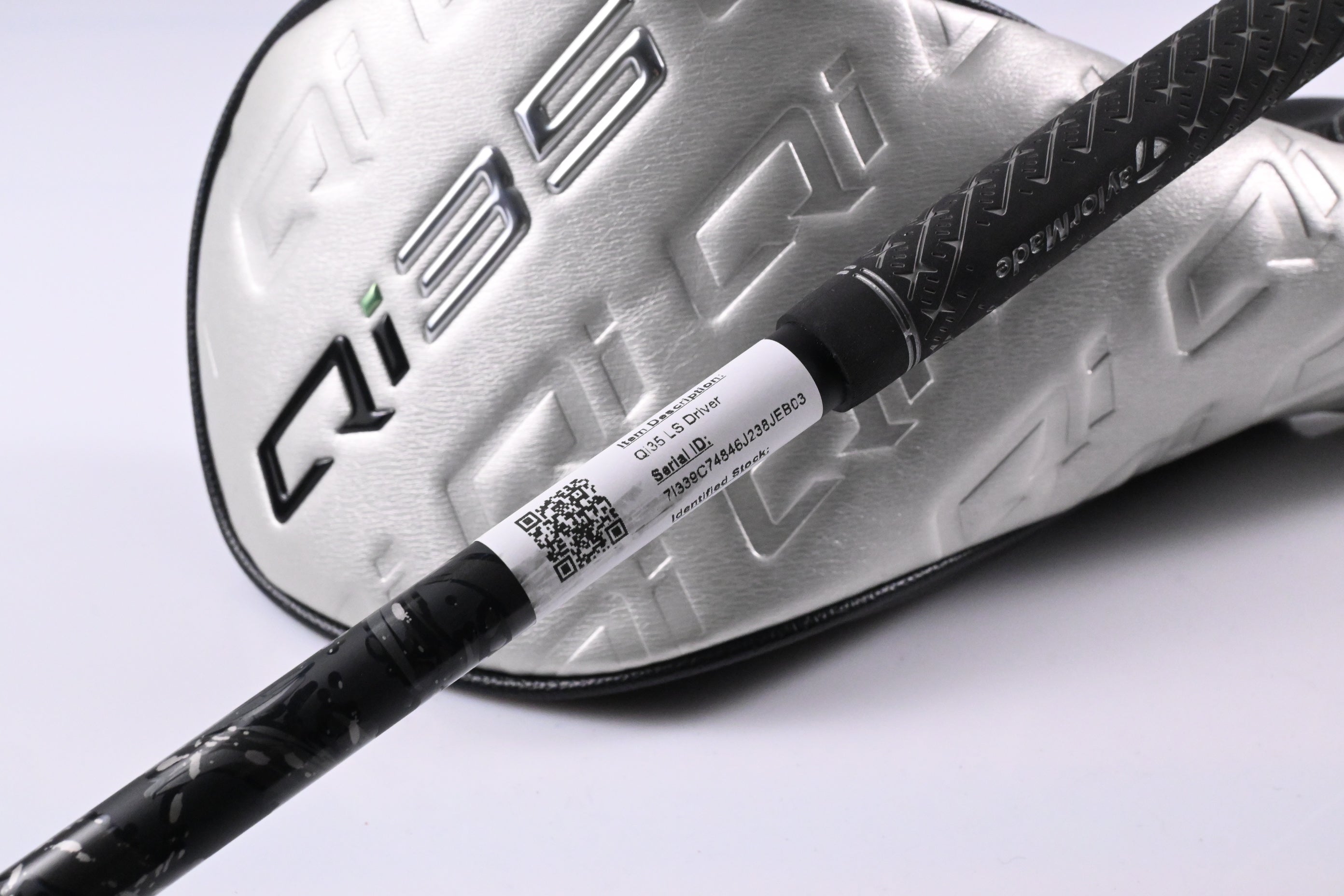 Taylormade Qi35 LS Driver / 9 Degree / X-Flex Kai'li Dark Waves Blue CB 60 Shaft