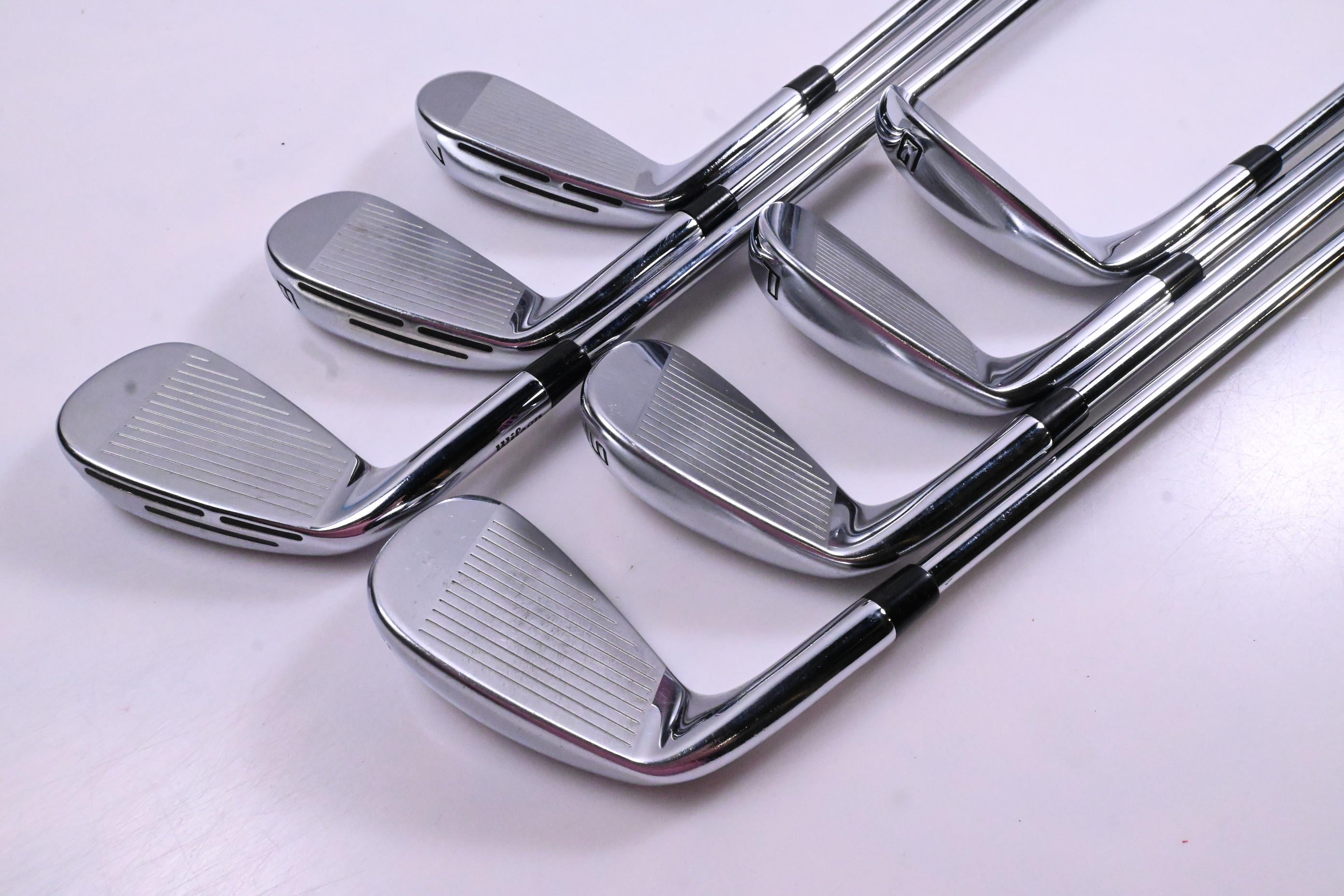 Wilson Dynapwr 2023 Forged Irons / 5-PW+GW / UniFlex KBS MAX UltraLite Shafts
