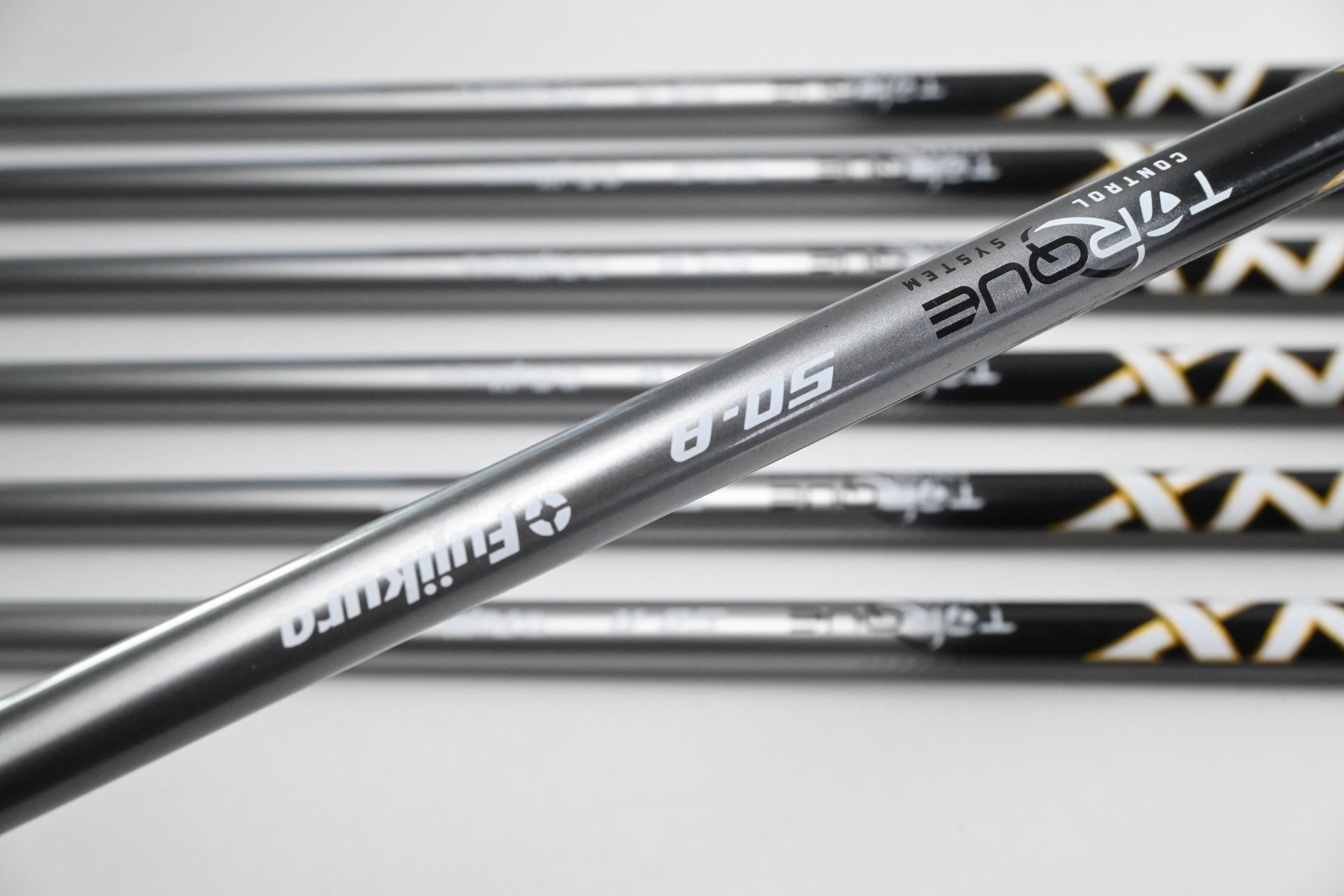Taylormade Qi HL Irons / 5-PW+GW / Senior Flex Fujikura Speeder NX TCS 50 Shafts
