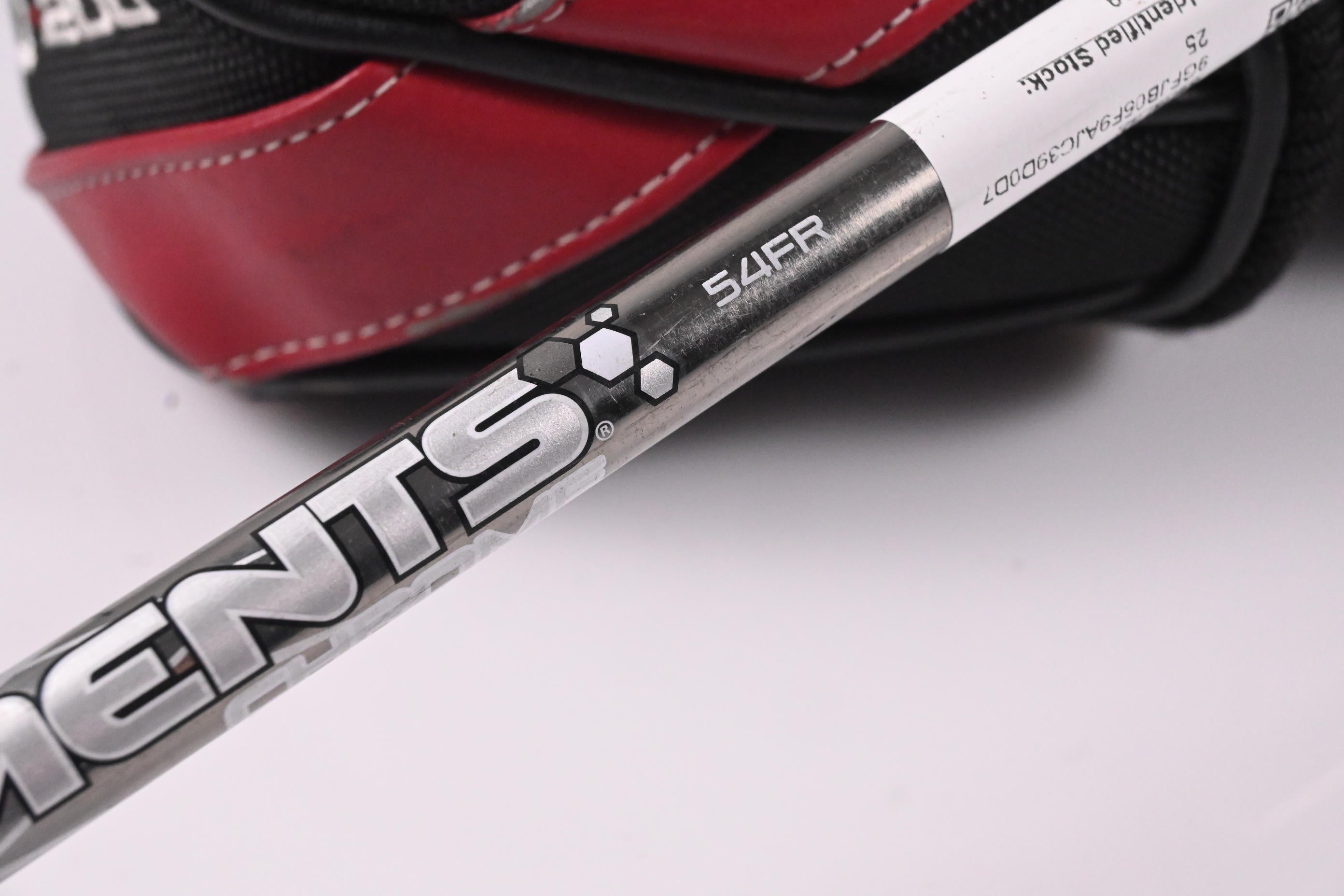 Wilson D200 #4 Hybrid / 22 Degree / Regular Flex UST Elements Chrome 54 Shaft