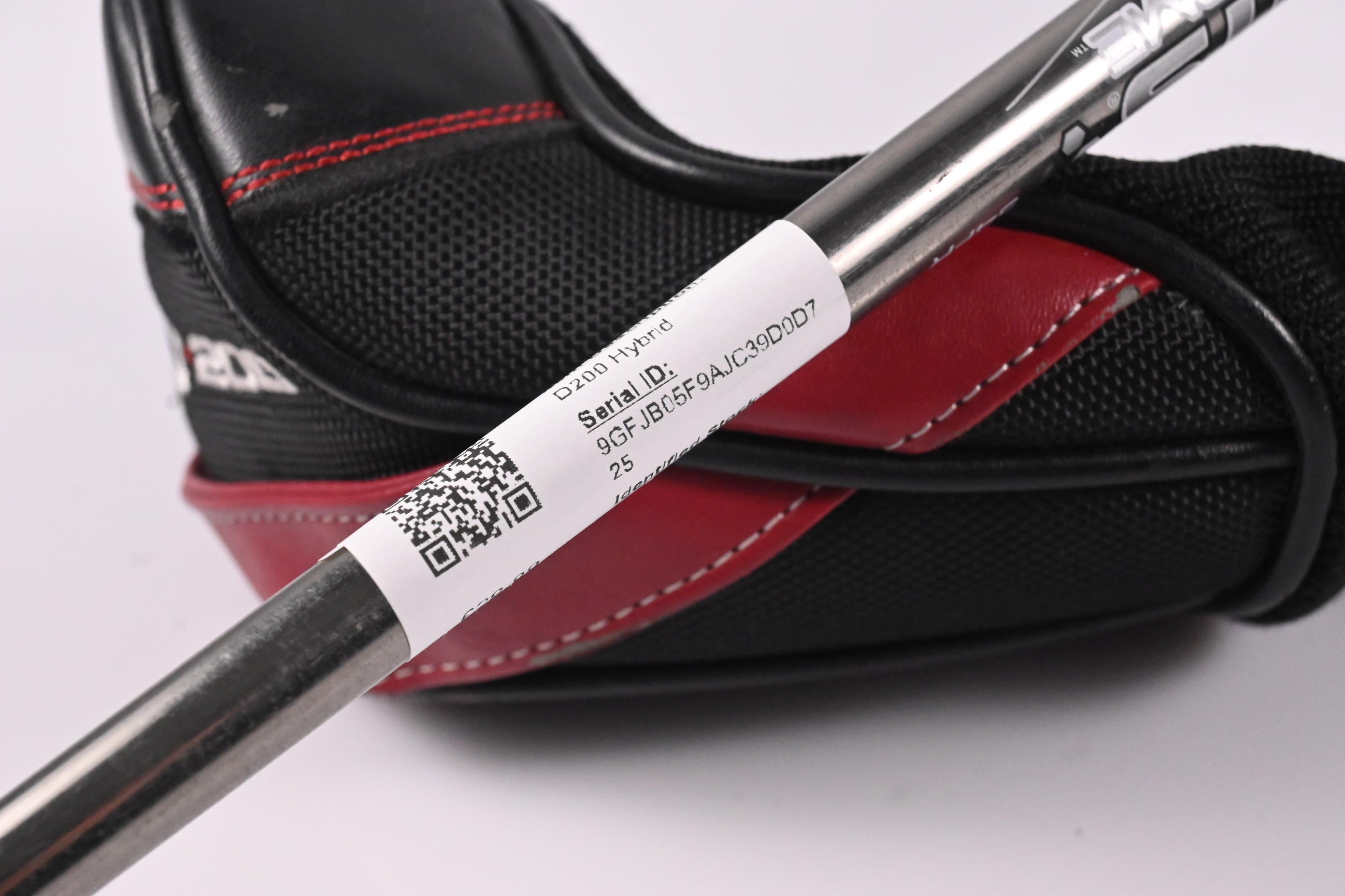 Wilson D200 #4 Hybrid / 22 Degree / Regular Flex UST Elements Chrome 54 Shaft