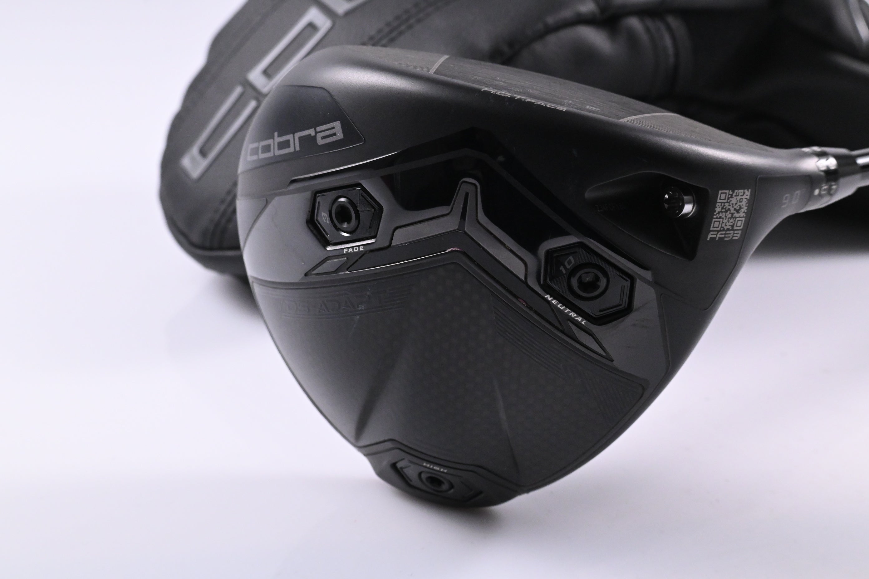 Cobra DS-Adapt LS Driver / 9 Degree / Stiff Flex Tensei AV Blue 65 Shaft