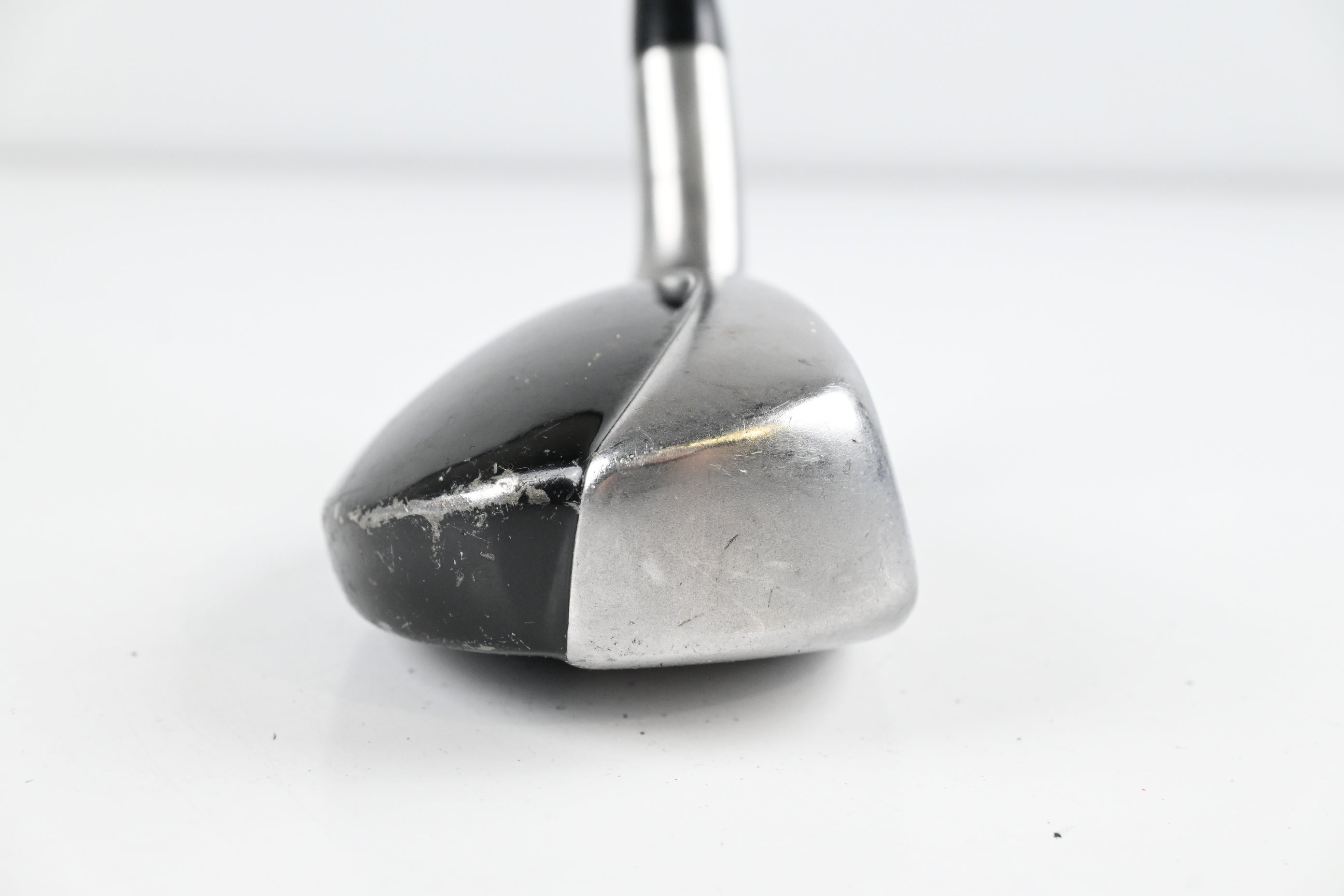 Taylormade Rescue Mid #2 Hybrid / 16 Degree / Stiff Flex Taylormade UG 65 Shaft