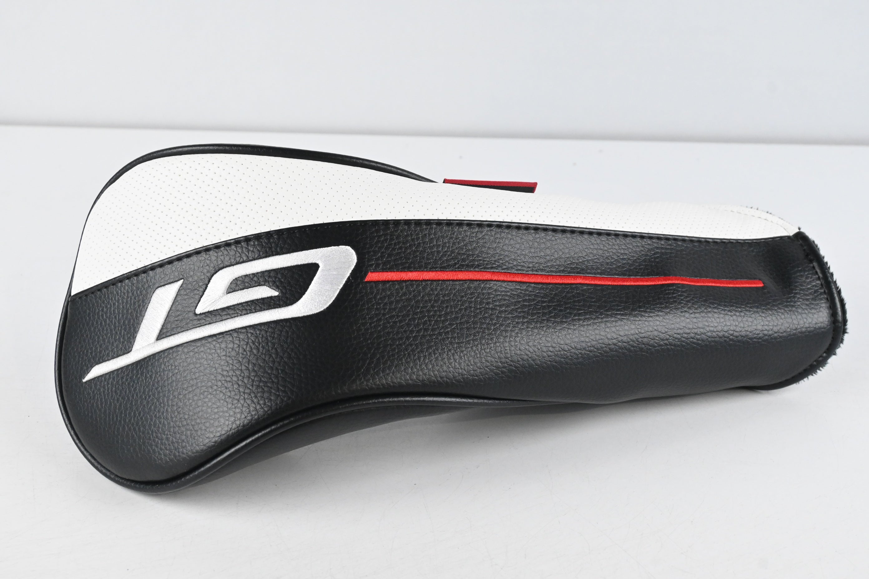 Titleist GT4 Driver / 10 Degree / Stiff Flex Tensei 1K White 65 Shaft