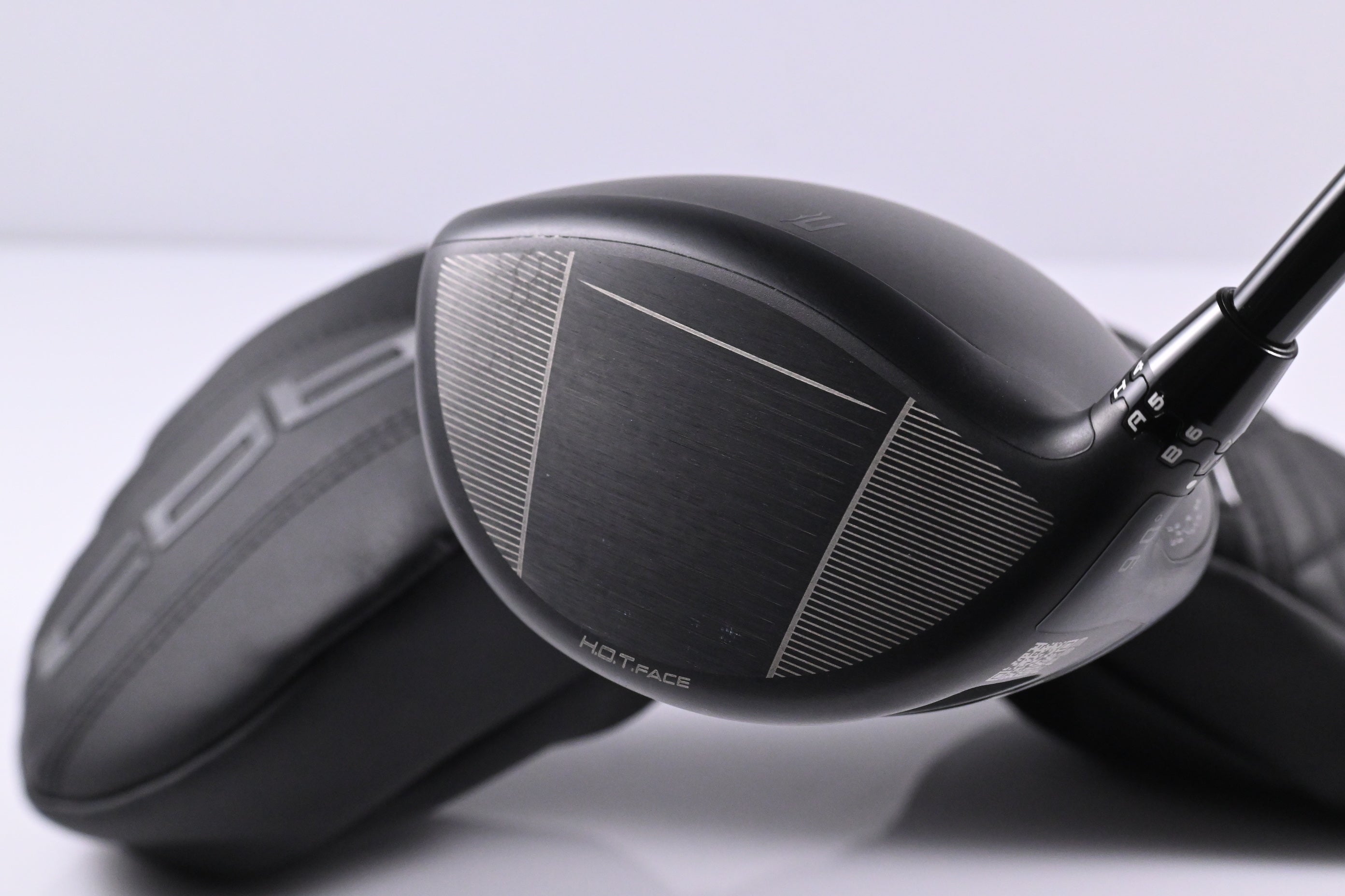 Cobra DS-Adapt LS Driver / 9 Degree / Stiff Flex Tensei AV Blue 65 Shaft