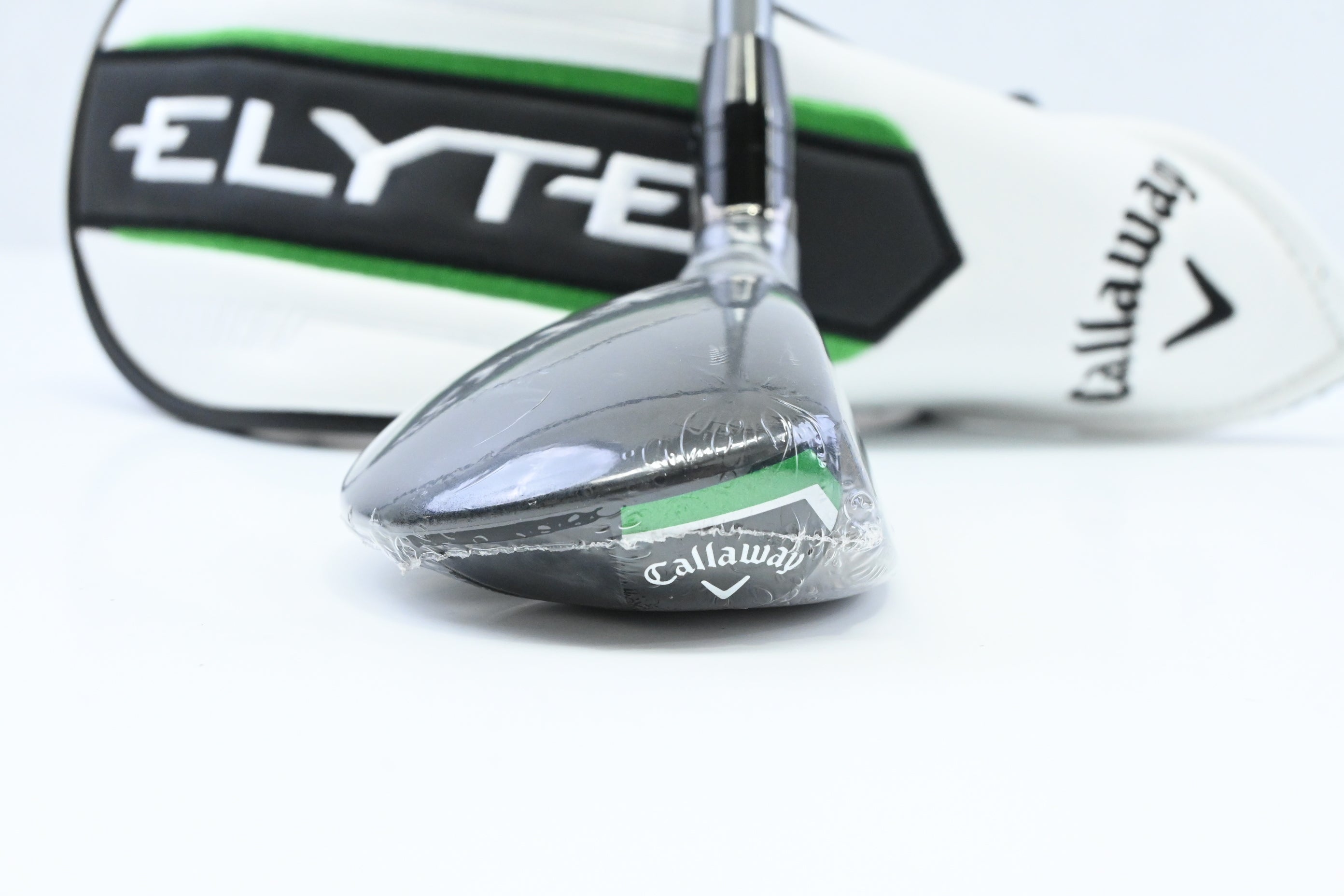 Callaway Elyte #4 Hybrid / 22 Degree / Regular Flex Denali Charcoal 60 Shaft