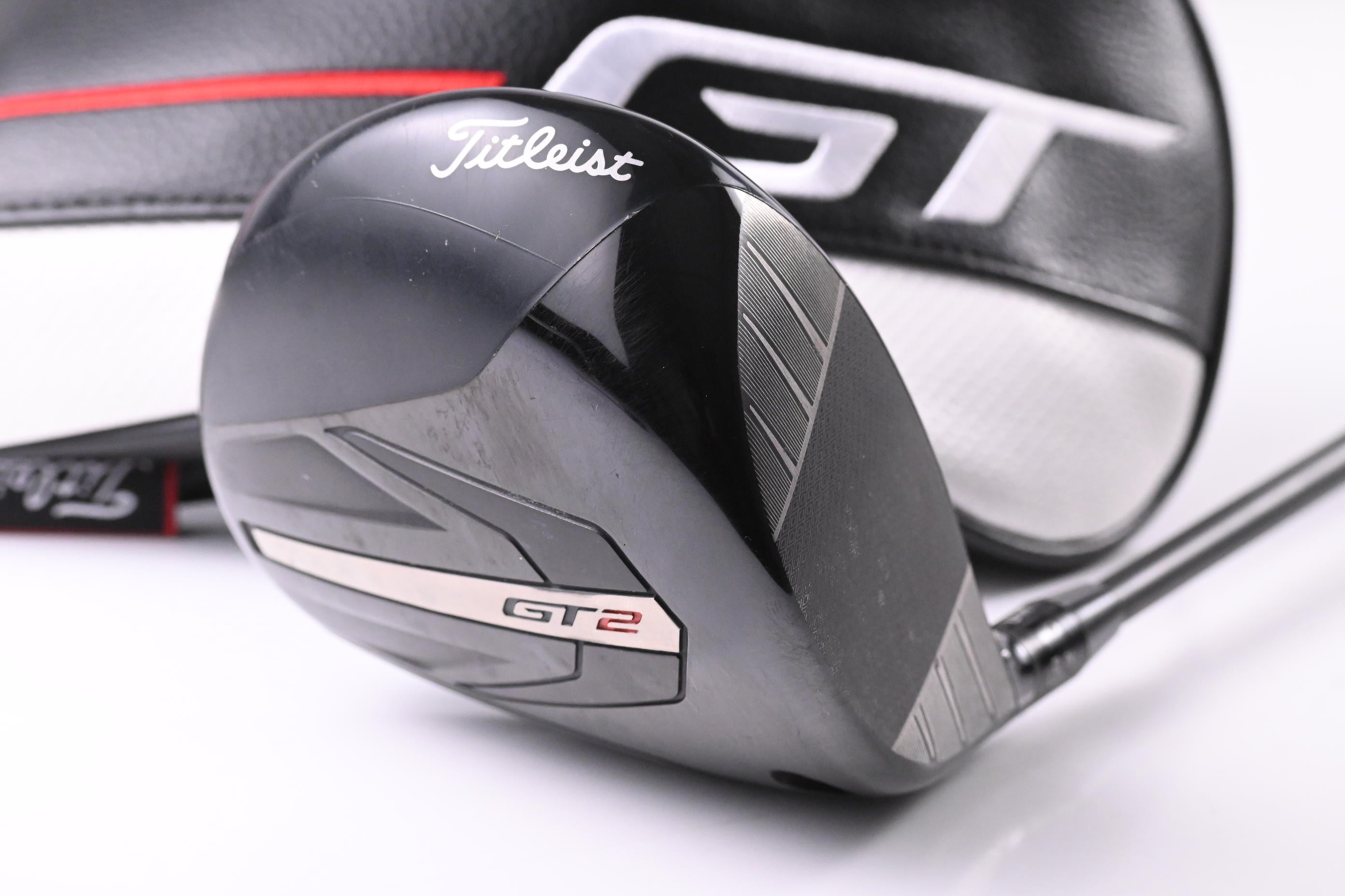 Titleist GT2 Driver / 10 Degree / Stiff Flex TITAN Black 60 Shaft