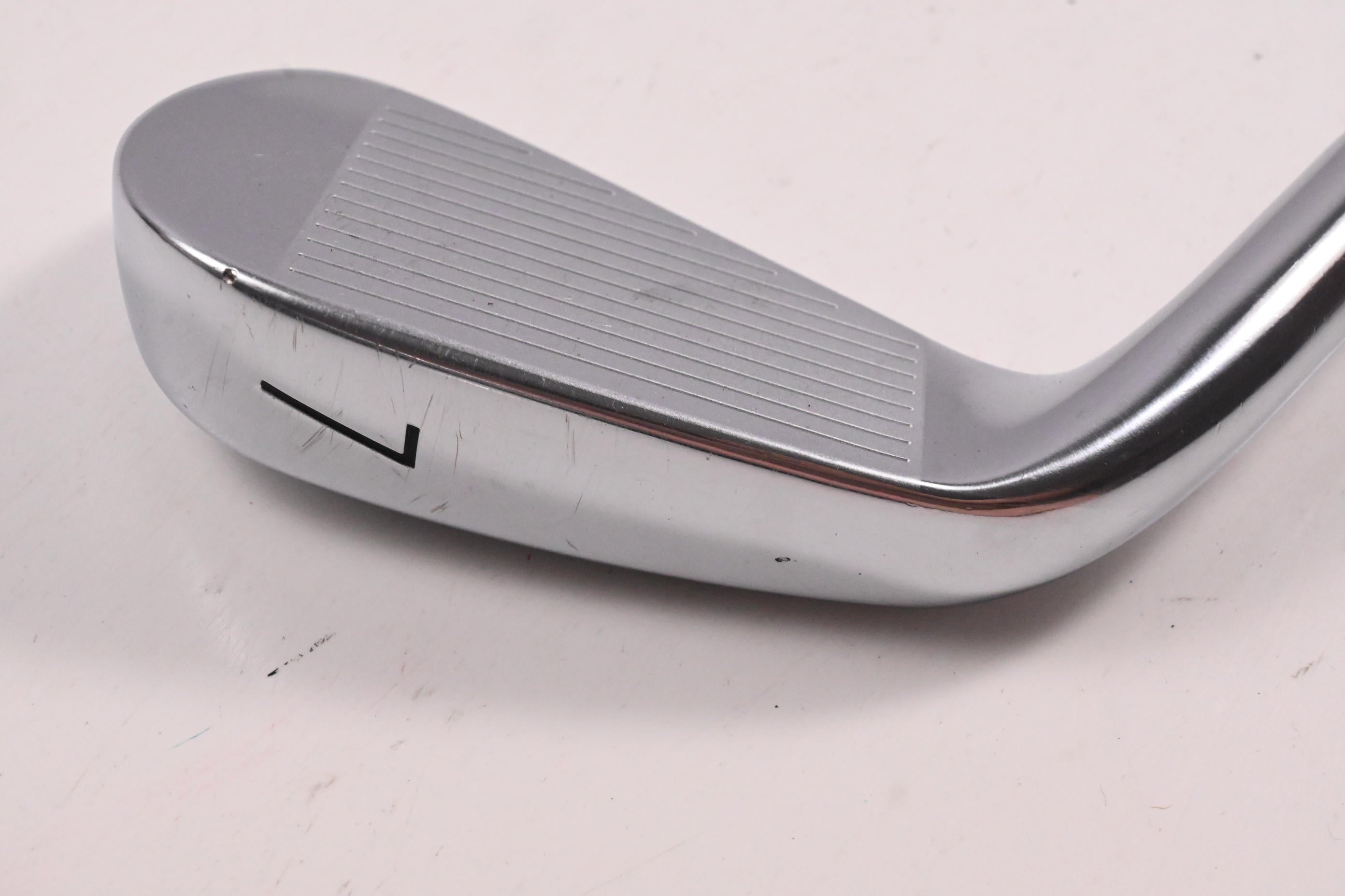 Titleist T350 #7 Iron / Regular Flex AMT Red R300 Shaft
