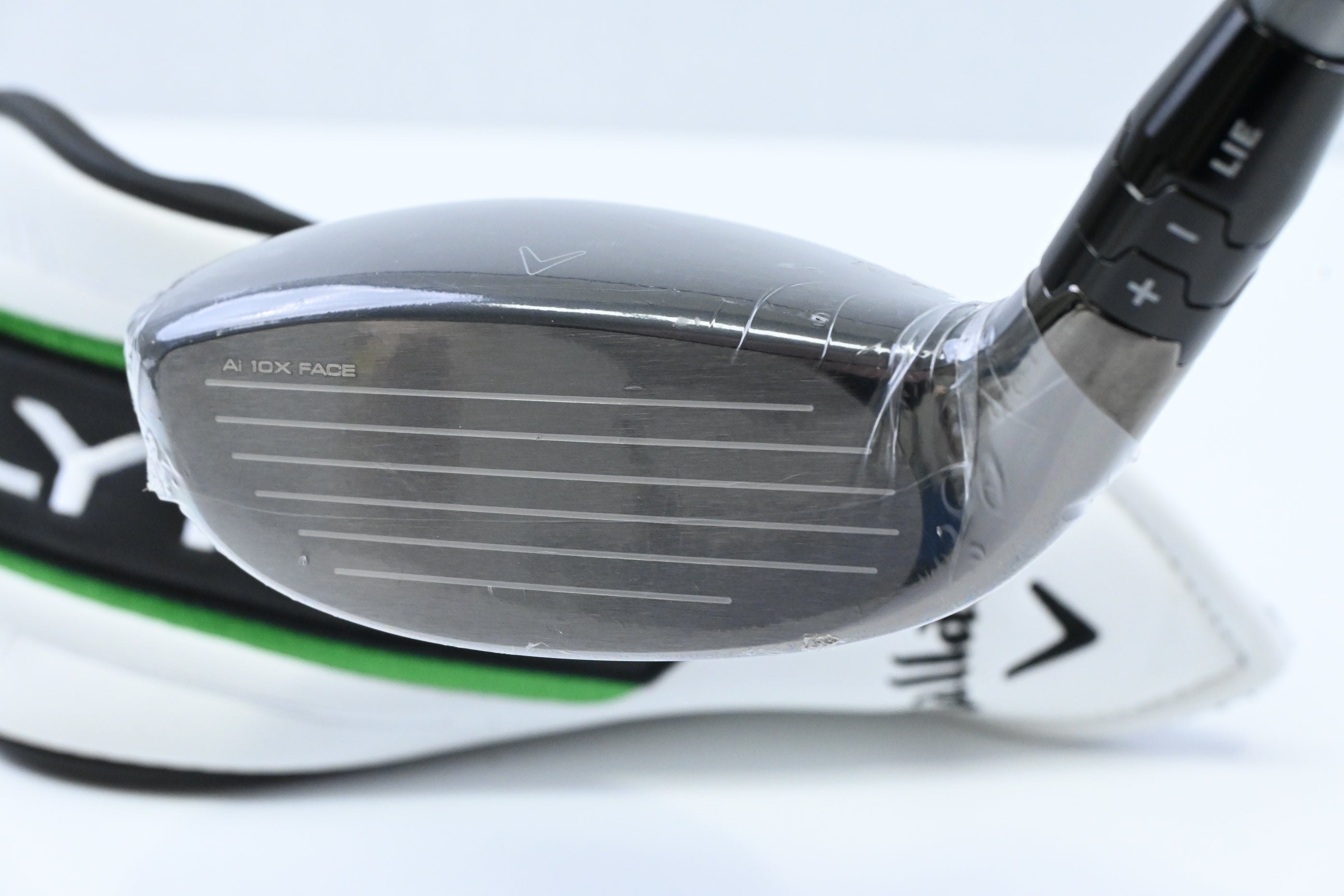 Callaway Elyte #4 Hybrid / 22 Degree / Regular Flex Denali Charcoal 60 Shaft