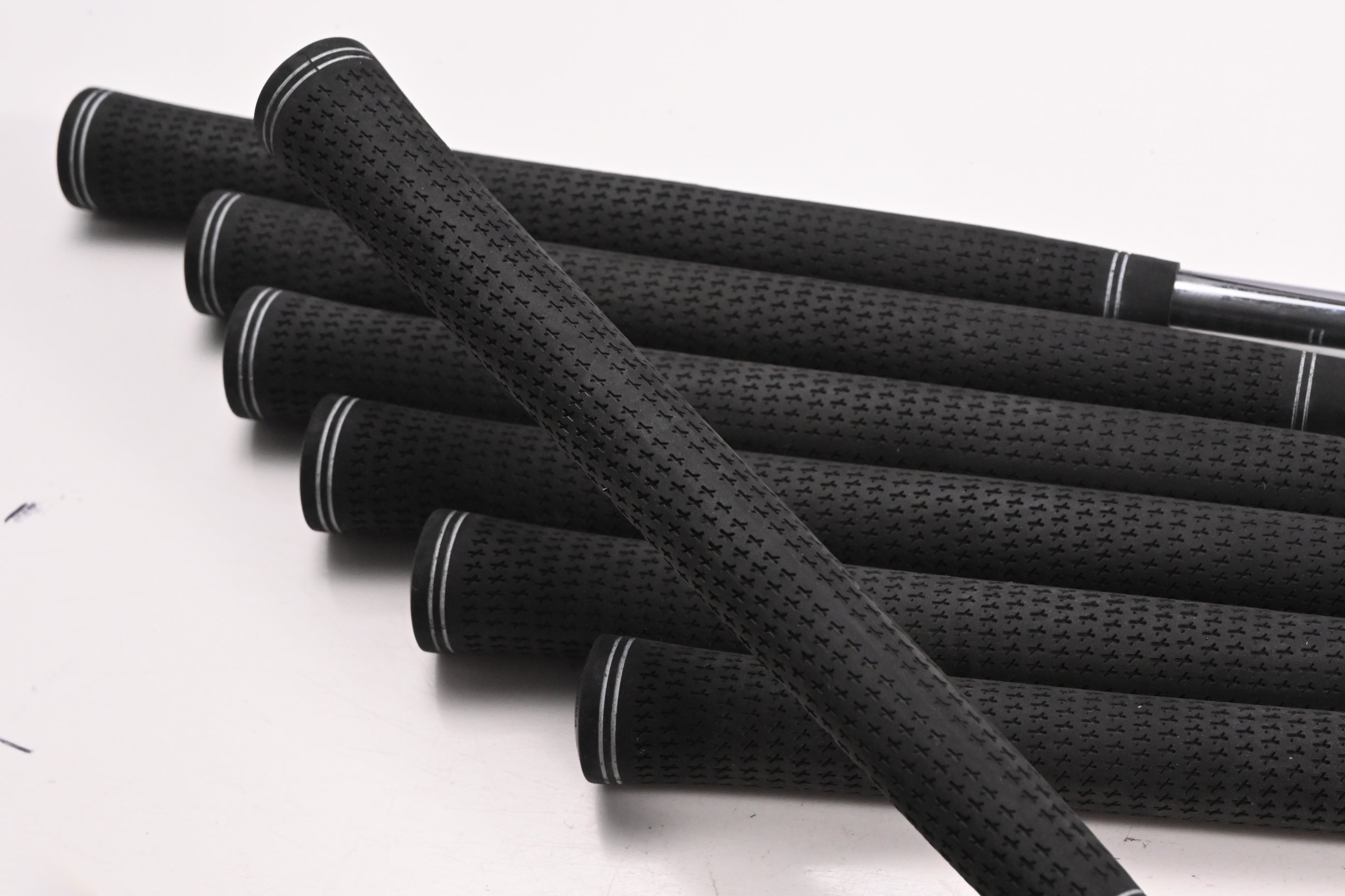 True Temper AMT Silver Iron Shafts / Stiff Flex / Set of 7 / .370 Tip