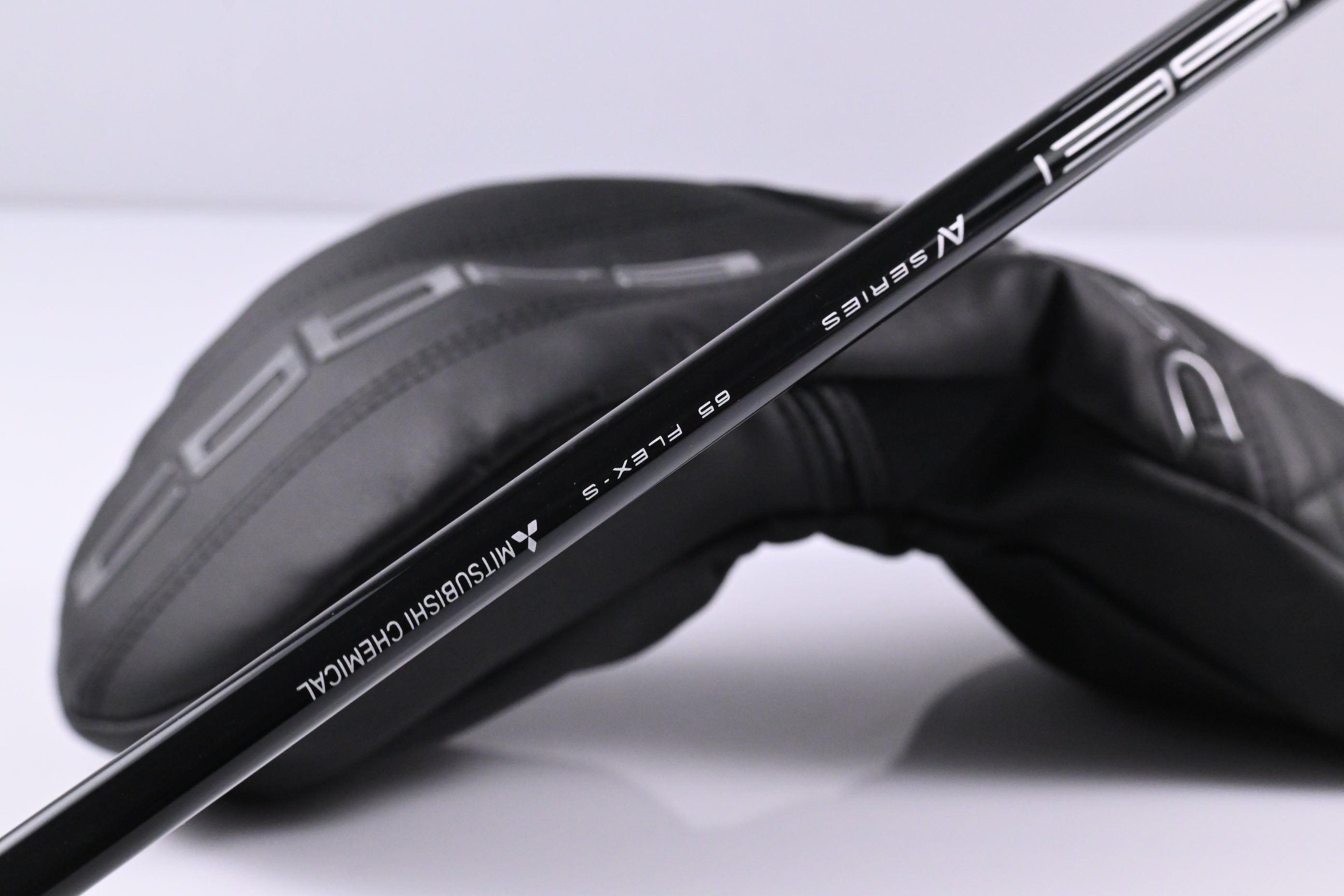 Cobra DS-Adapt LS Driver / 9 Degree / Stiff Flex Tensei AV Blue 65 Shaft