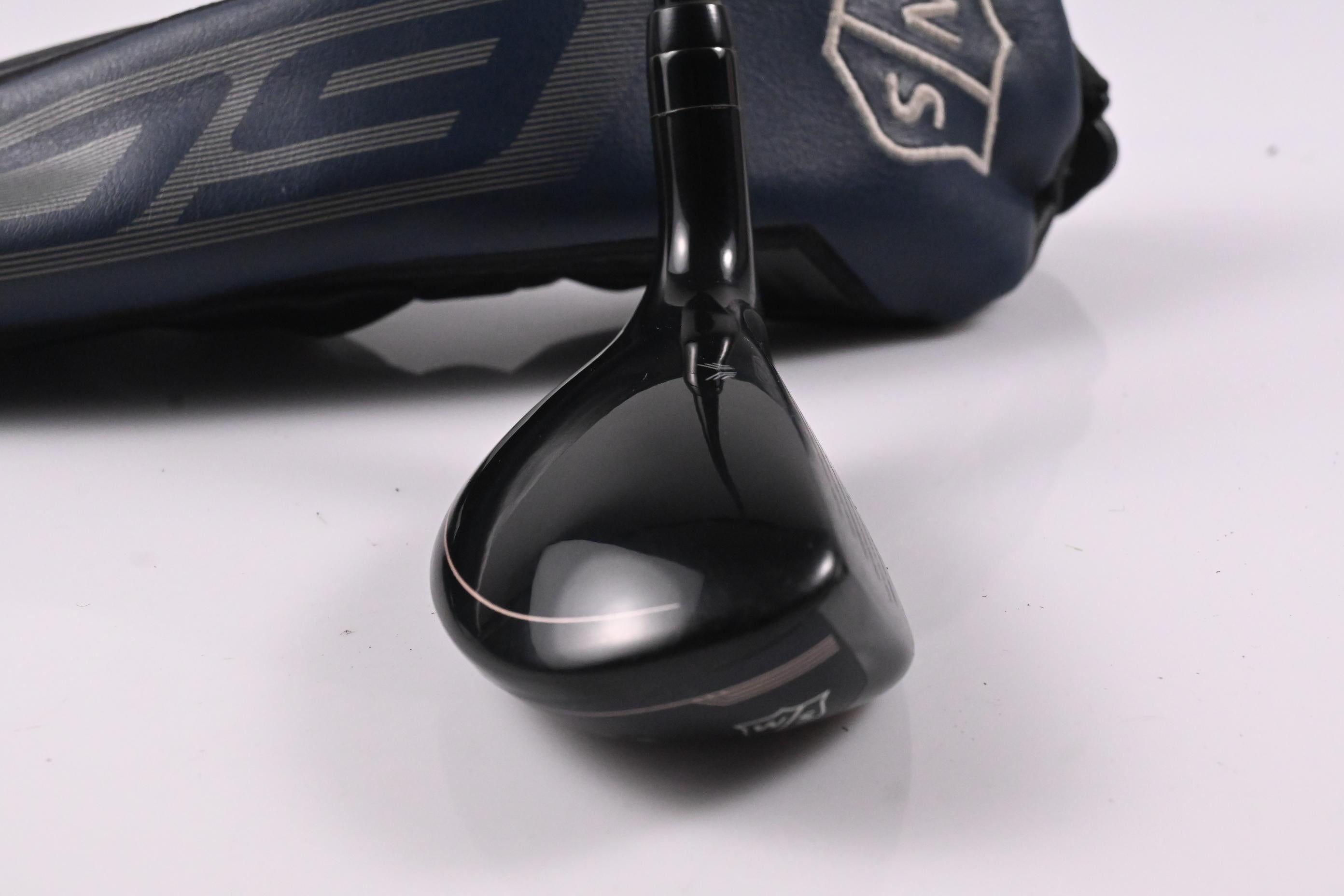 Wilson D9 #5 Hybrid / 25 Degree / Senior Flex Tensei AV Silver 55 Shaft
