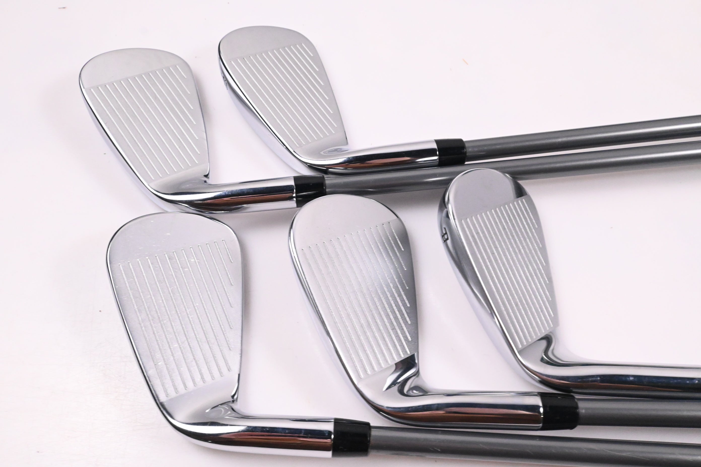 Callaway Elyte Irons / 5-PW / Regular Flex Denali Charcoal 65 / No #8 Iron