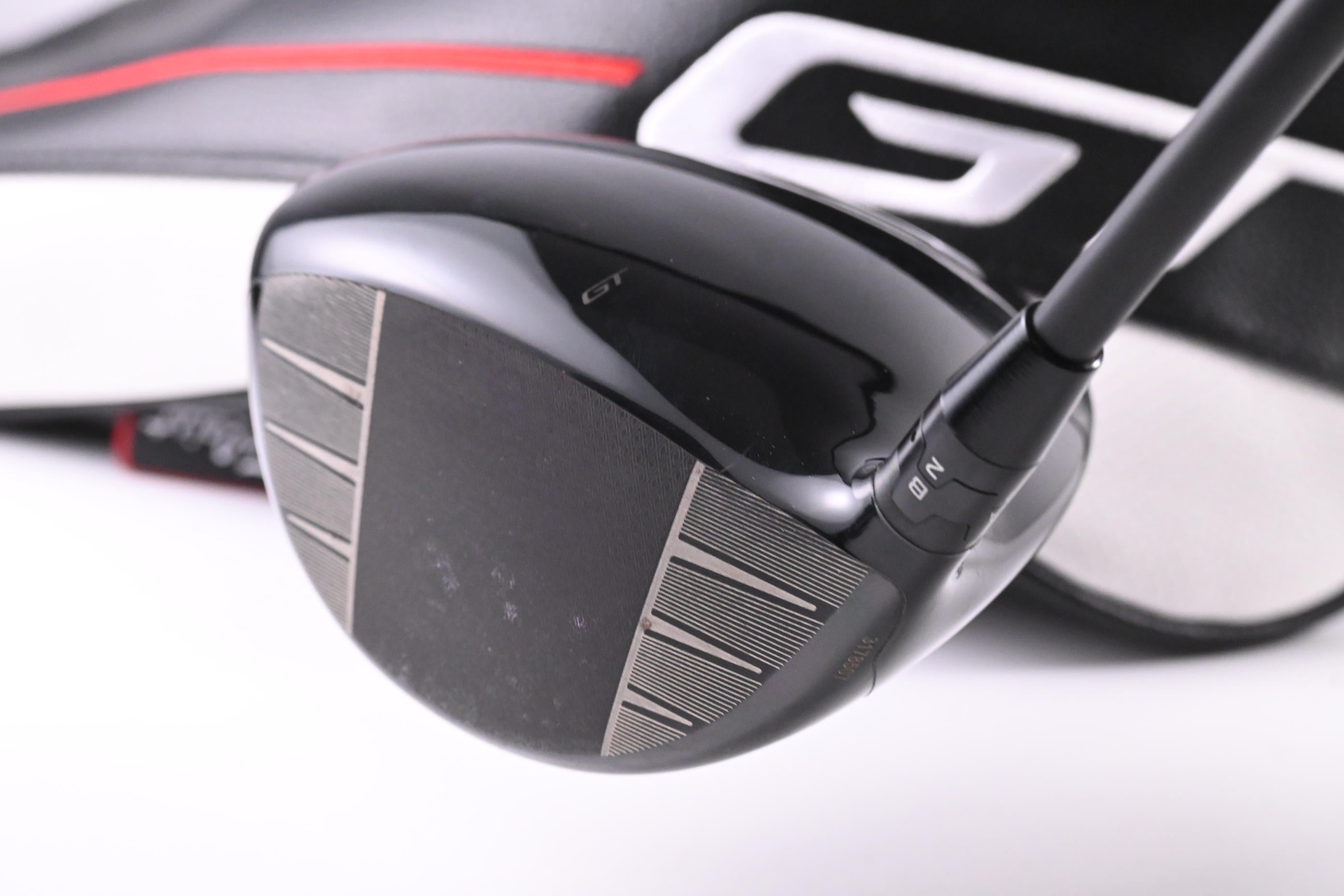 Titleist GT2 Driver / 10 Degree / Stiff Flex TITAN Black 60 Shaft