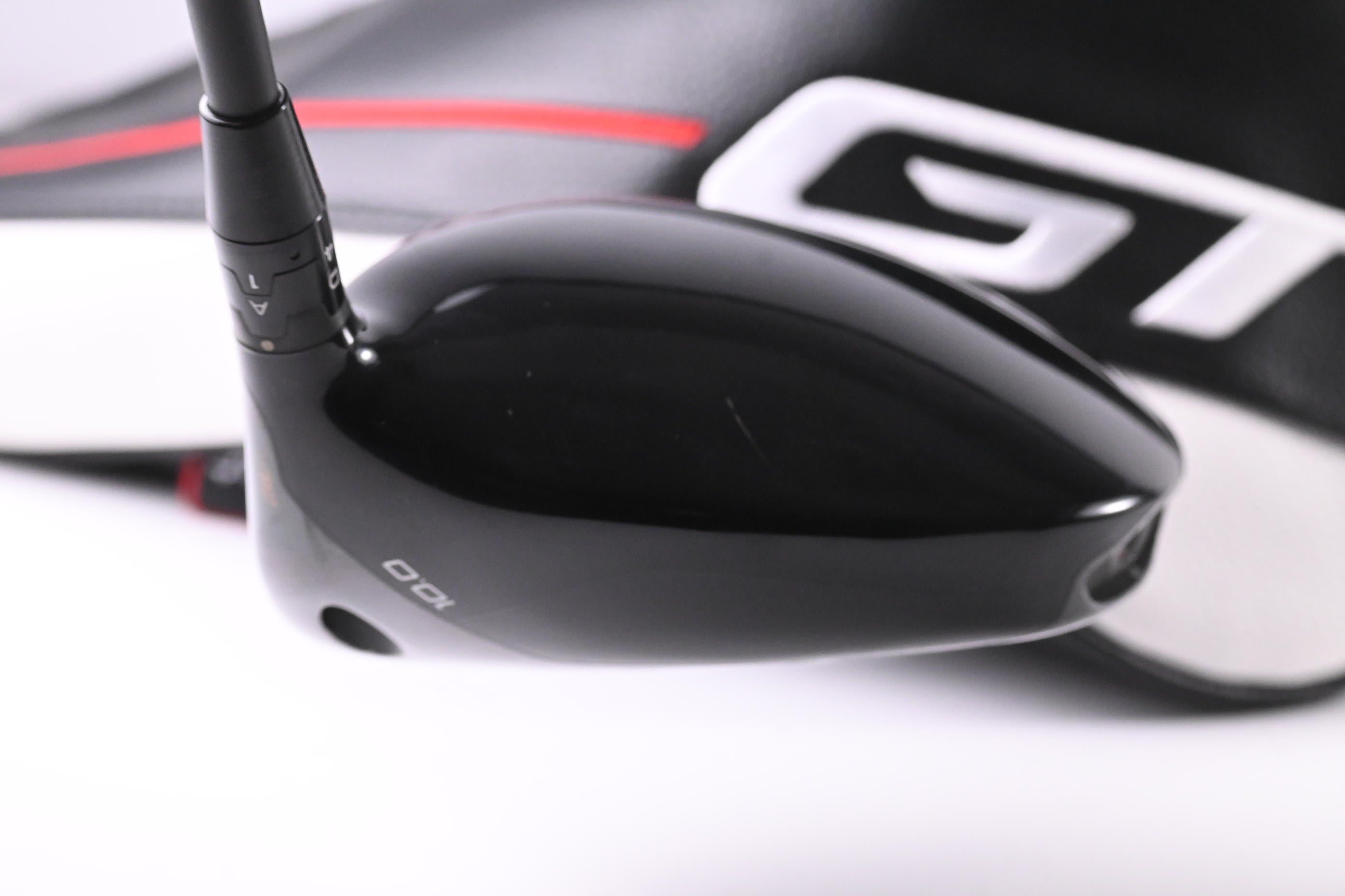 Titleist GT2 Driver / 10 Degree / Stiff Flex TITAN Black 60 Shaft