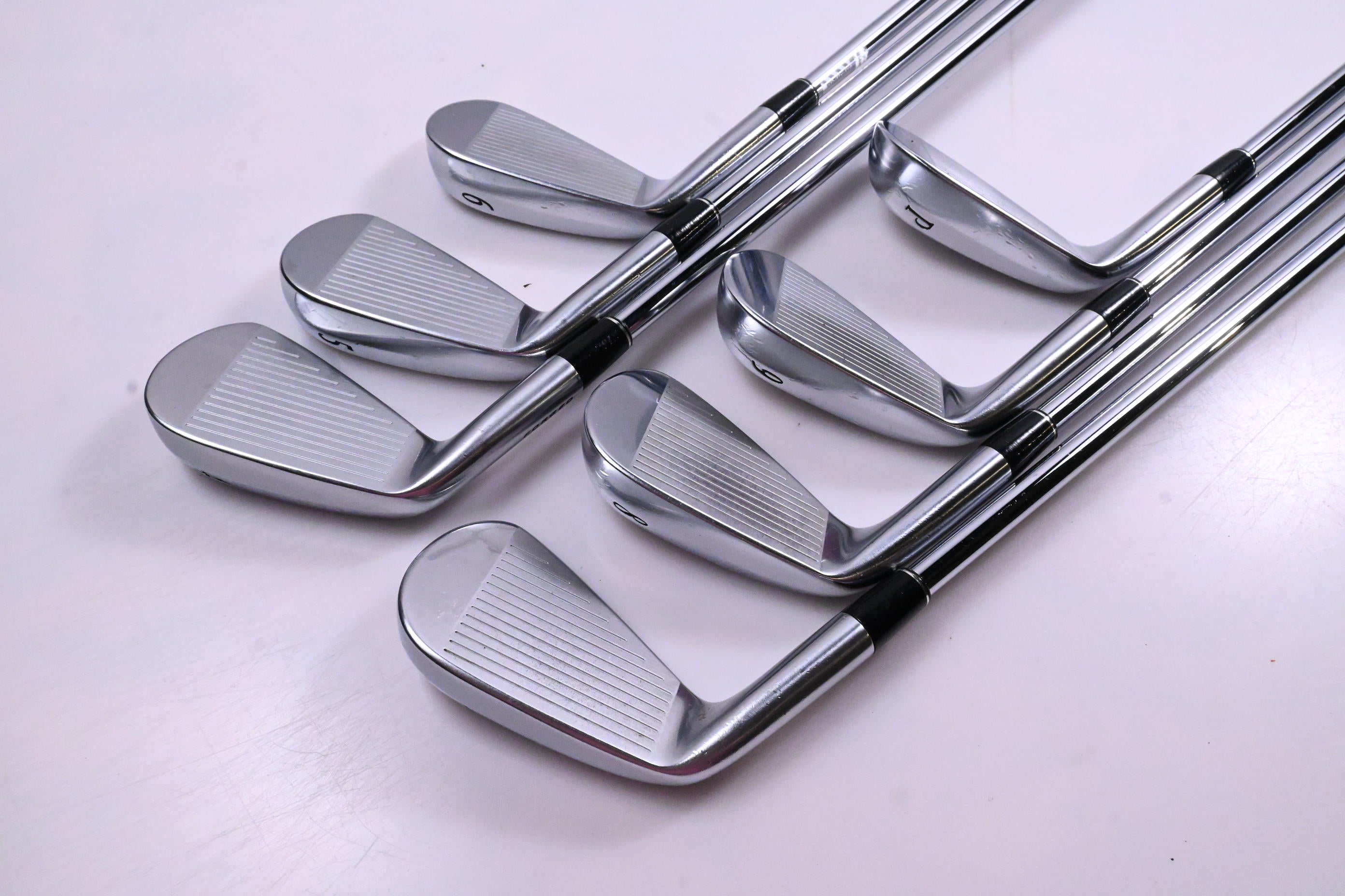 Srixon Z-585 Irons / 4-PW / Regular Flex N.S.Pro 980GH Shafts