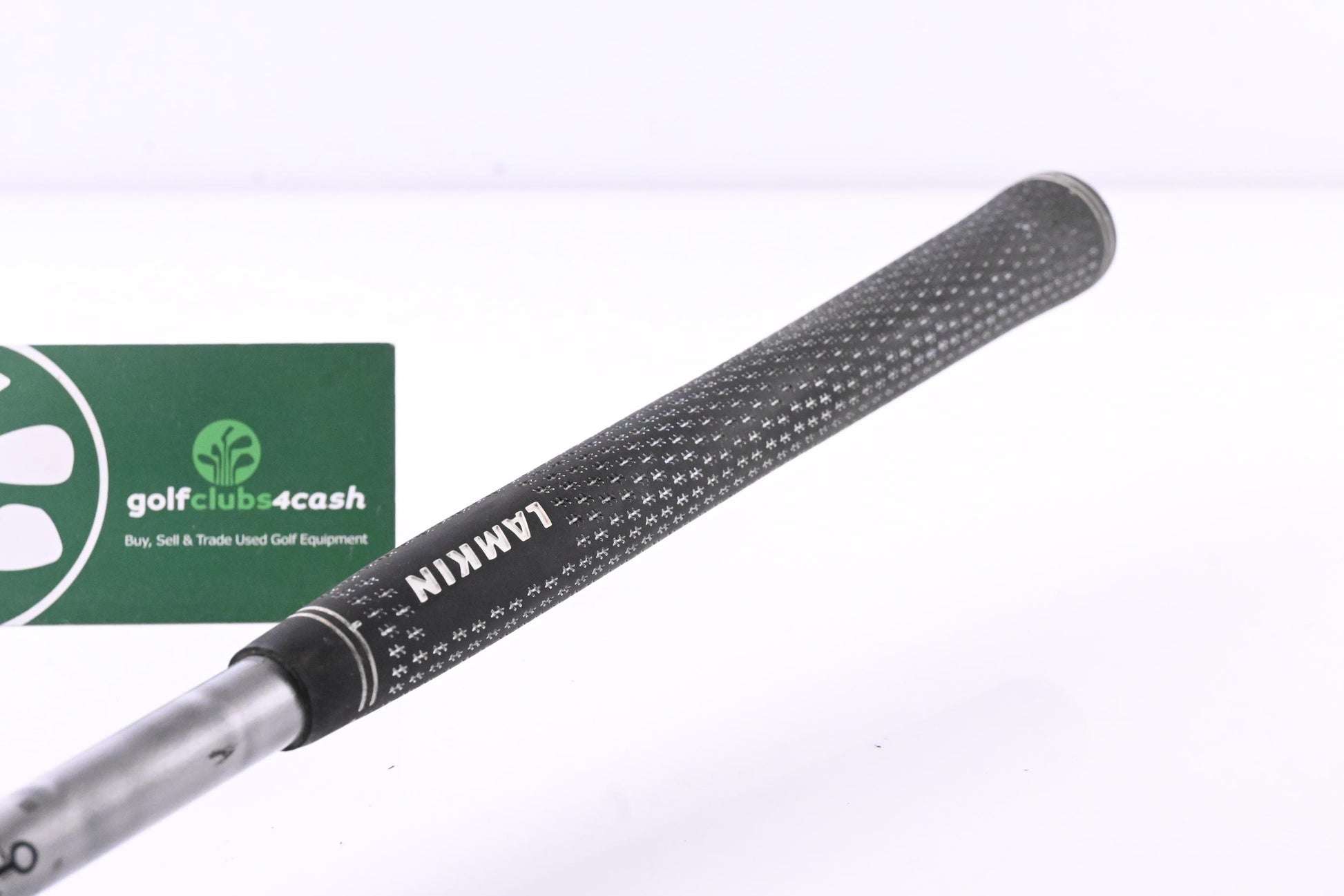 Titleist 816 H2 #3 Hybrid / 19 Degree / Stiff Flex Aldila Rogue 110 MSI 85 Shaft