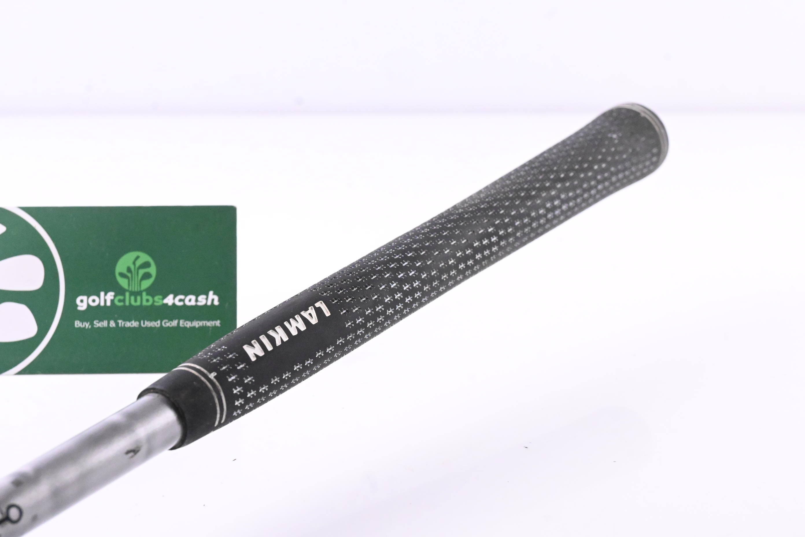 Titleist 816 H2 #3 Hybrid / 19 Degree / Stiff Flex Aldila Rogue 110 MSI 85 Shaft