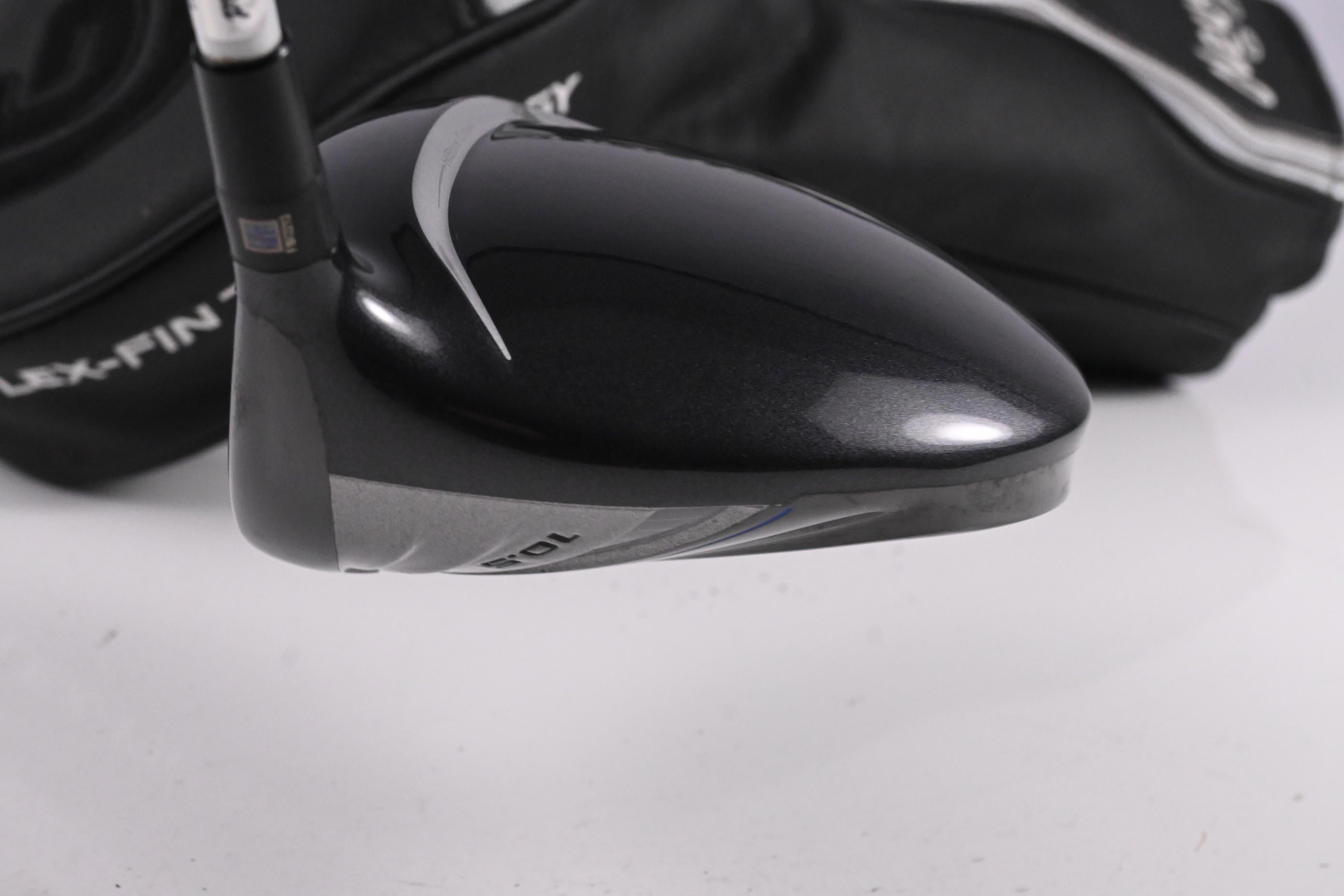 Cleveland Launcher HB Driver / 10.5 Degree / Regular Flex Miyazaki C.Kua 5 Shaft