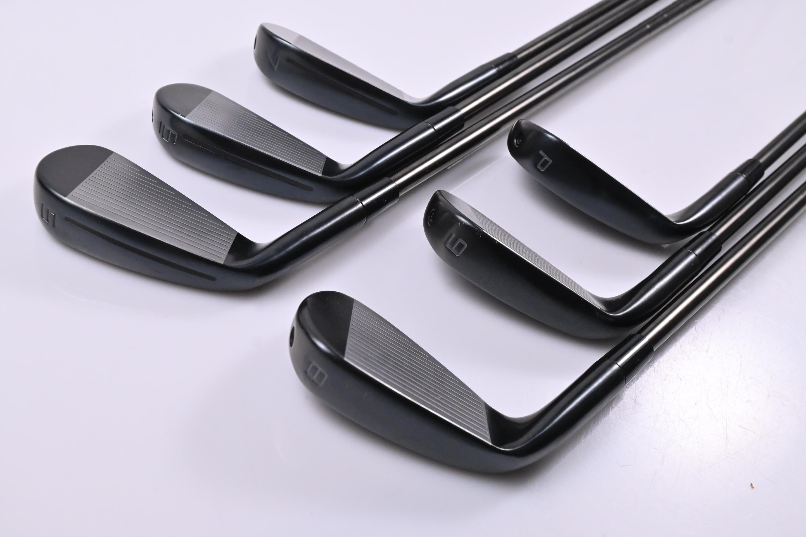 Taylormade P790 Shadowfall Irons / 5-PW / Regular Flex N.S.PRO Modus³ Tour 105