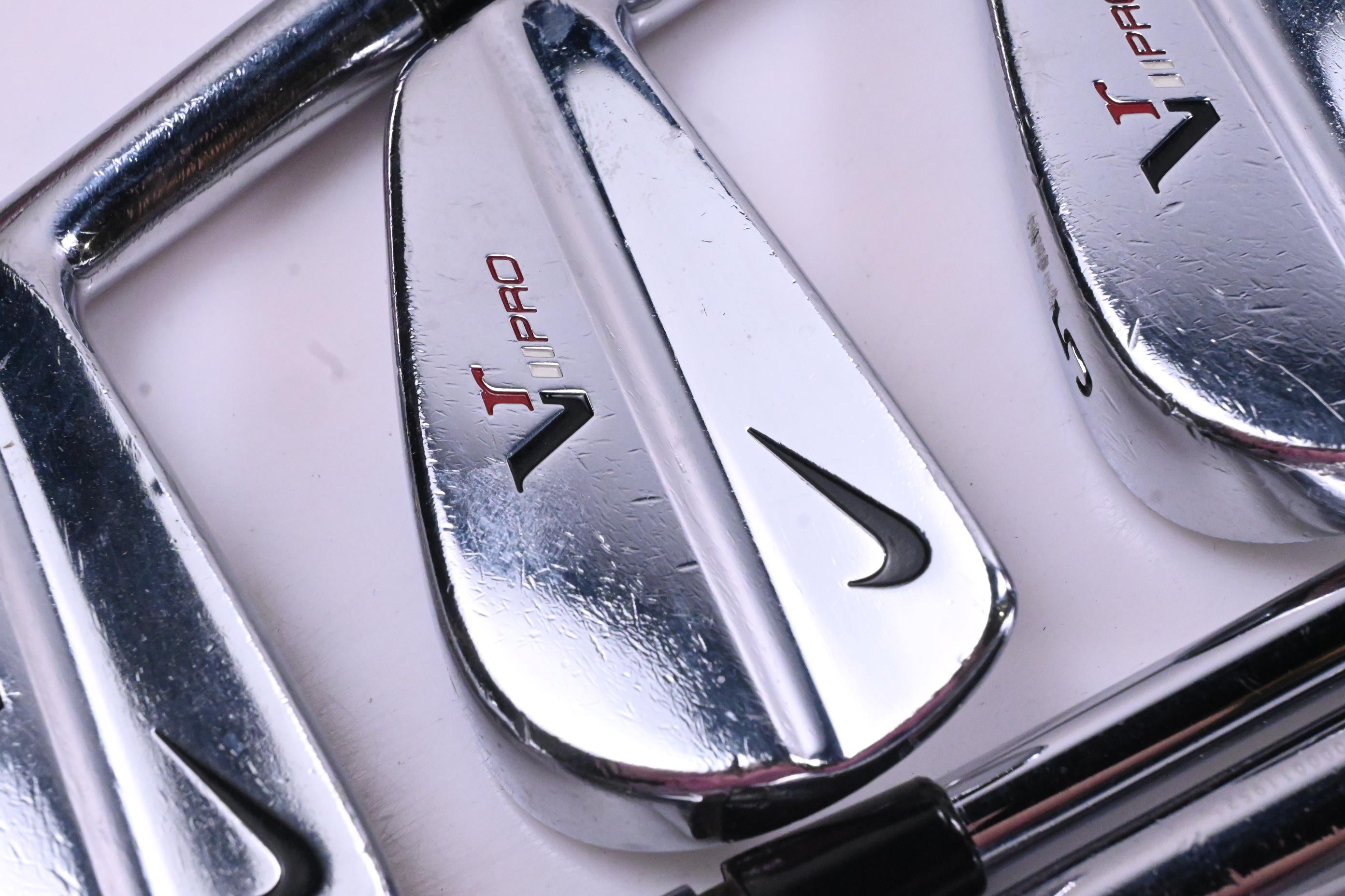 Nike VR Pro Irons / 3-PW / Regular Flex Dynamic Gold R300 Shafts