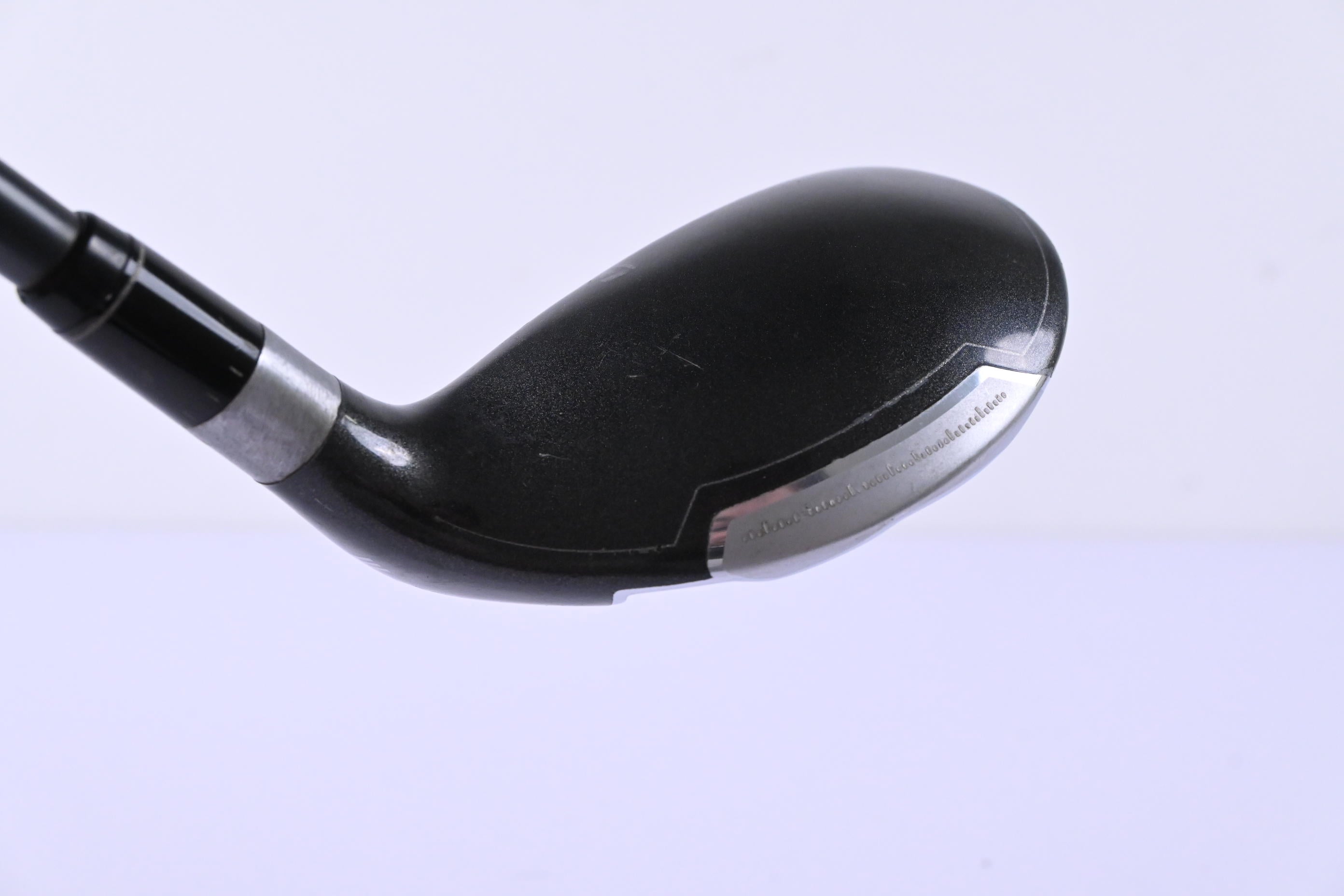 Taylormade SLDR #3 Hybrid / 19 Degree / Regular Flex Fujikura Speeder 82 Shaft