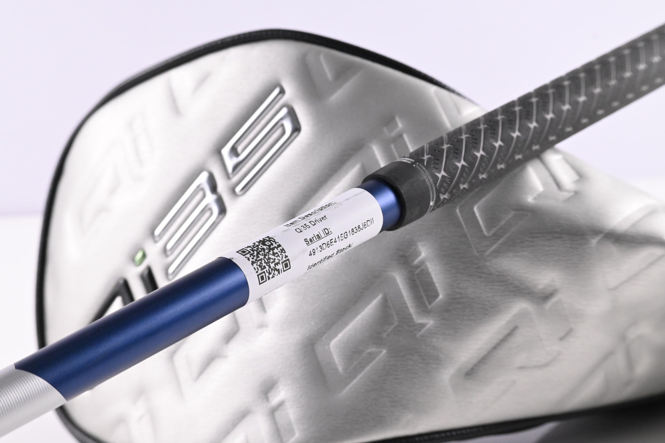 Taylormade Qi35 Driver / 9 Degree / Regular Flex Fujikura Ventus Blue 5 Shaft