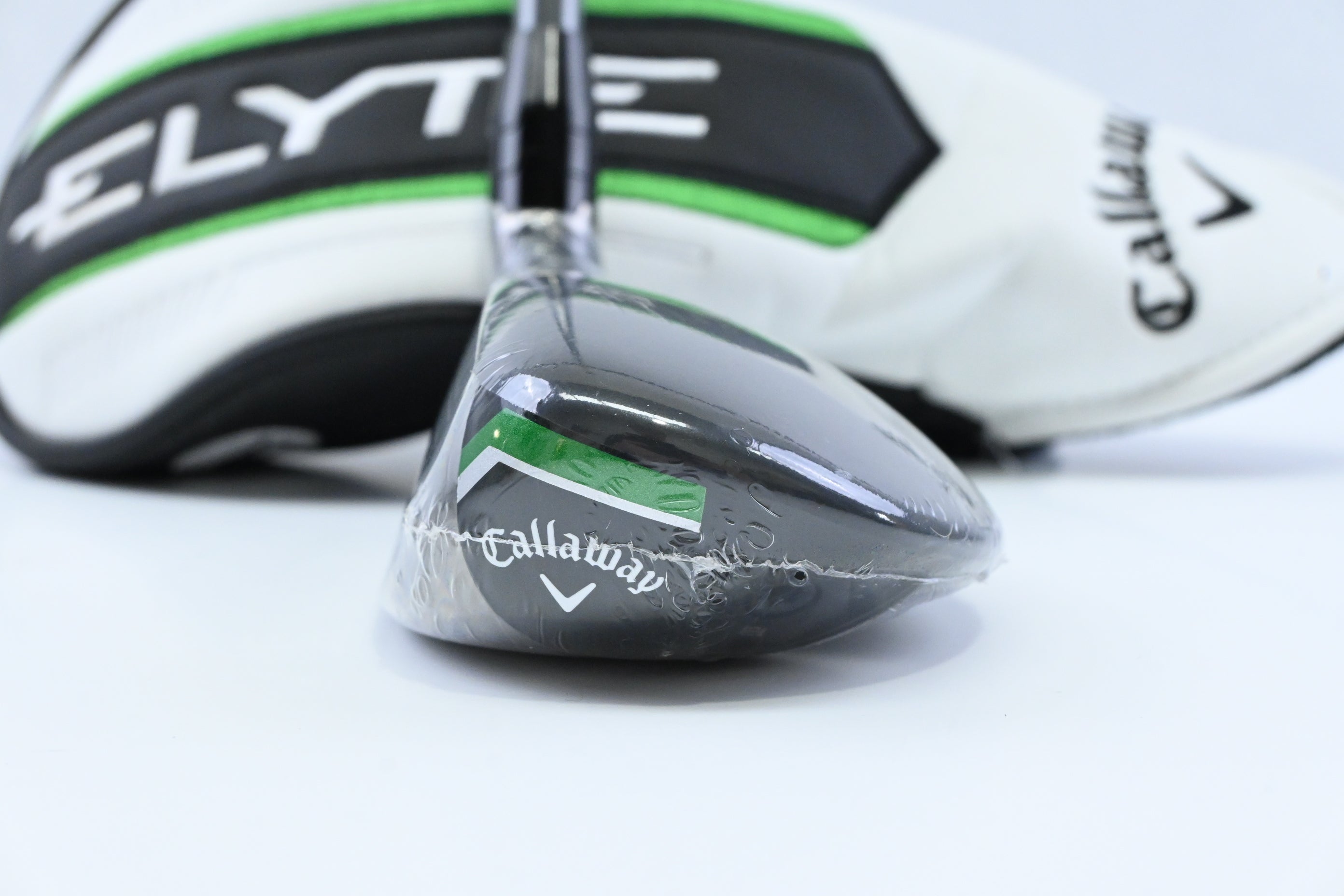 Left Hand Callaway Elyte X #4 Hybrid / 21 Degree / Regular Flex Denali Charocal