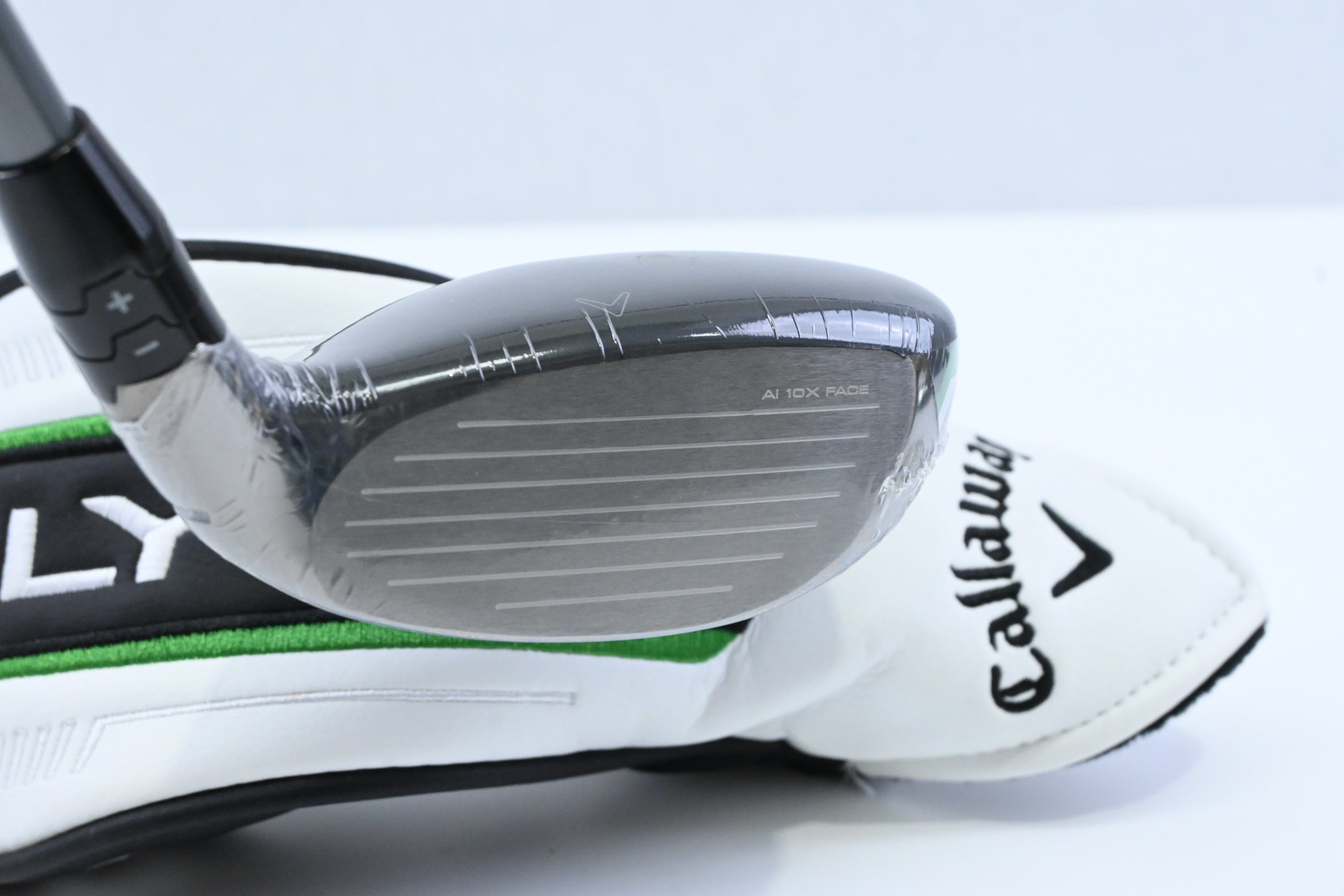 Left Hand Callaway Elyte X #4 Hybrid / 21 Degree / Regular Flex Denali Charocal