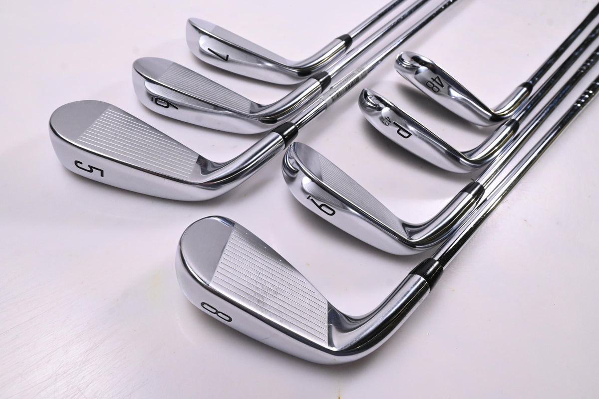 Titleist T300 2021 Irons / 5-PW+48° / Regular Flex AMT Red R300 Shafts