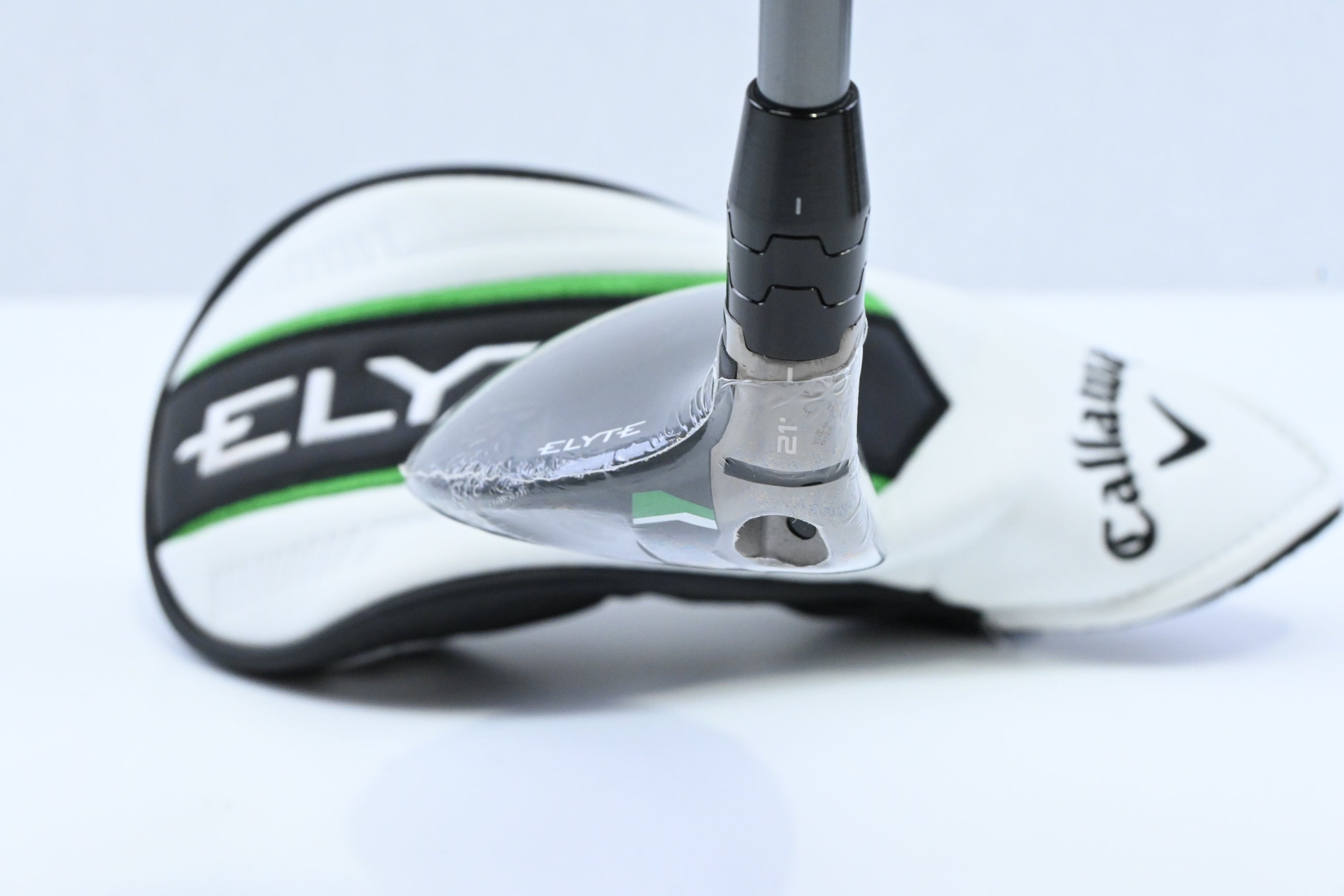 Left Hand Callaway Elyte X #4 Hybrid / 21 Degree / Regular Flex Denali Charocal