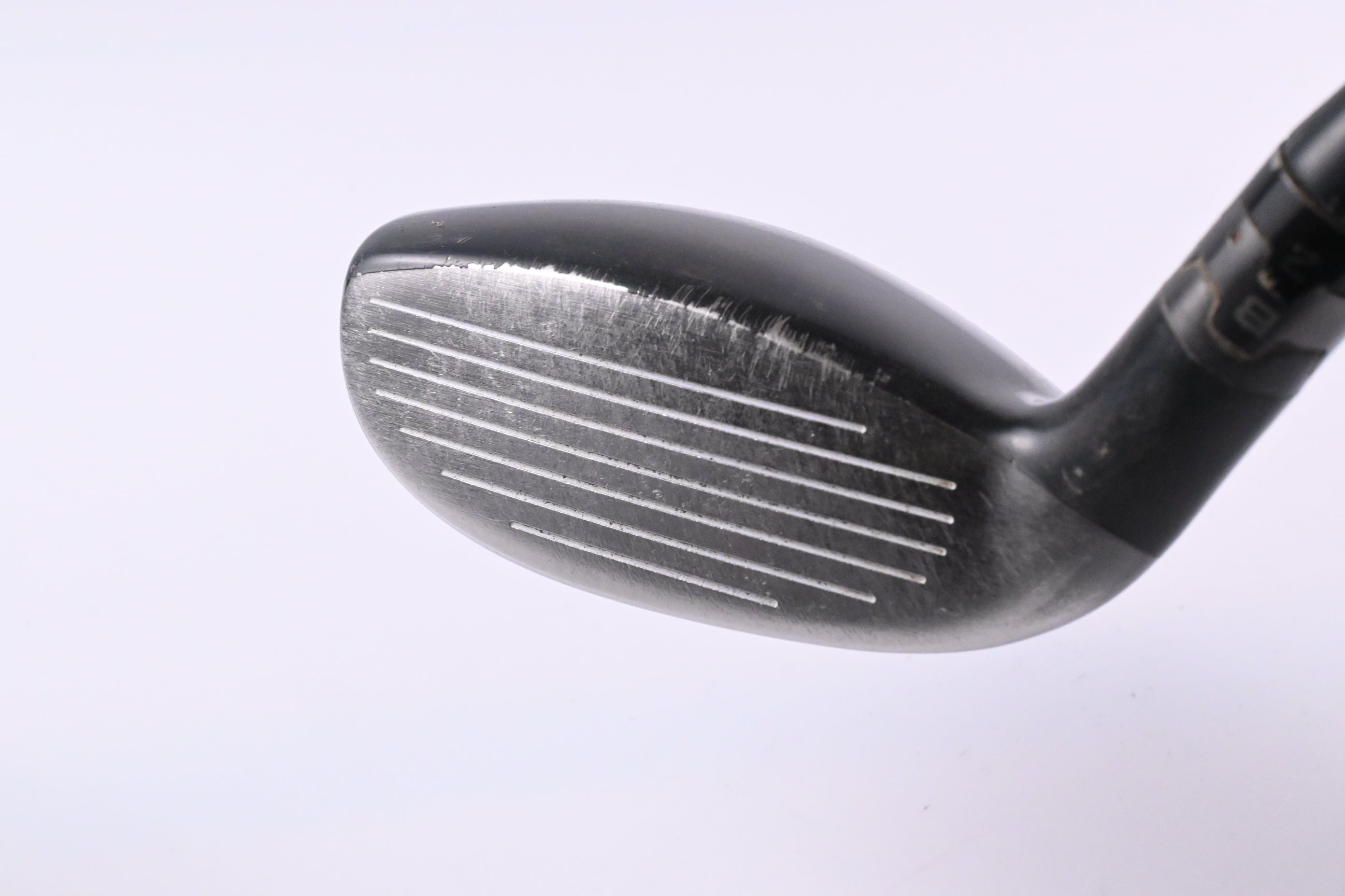 Titleist 910H #3 Hybrid / 19 Degree / Regular Flex Diamana Kai'li Blue 80 Shaft