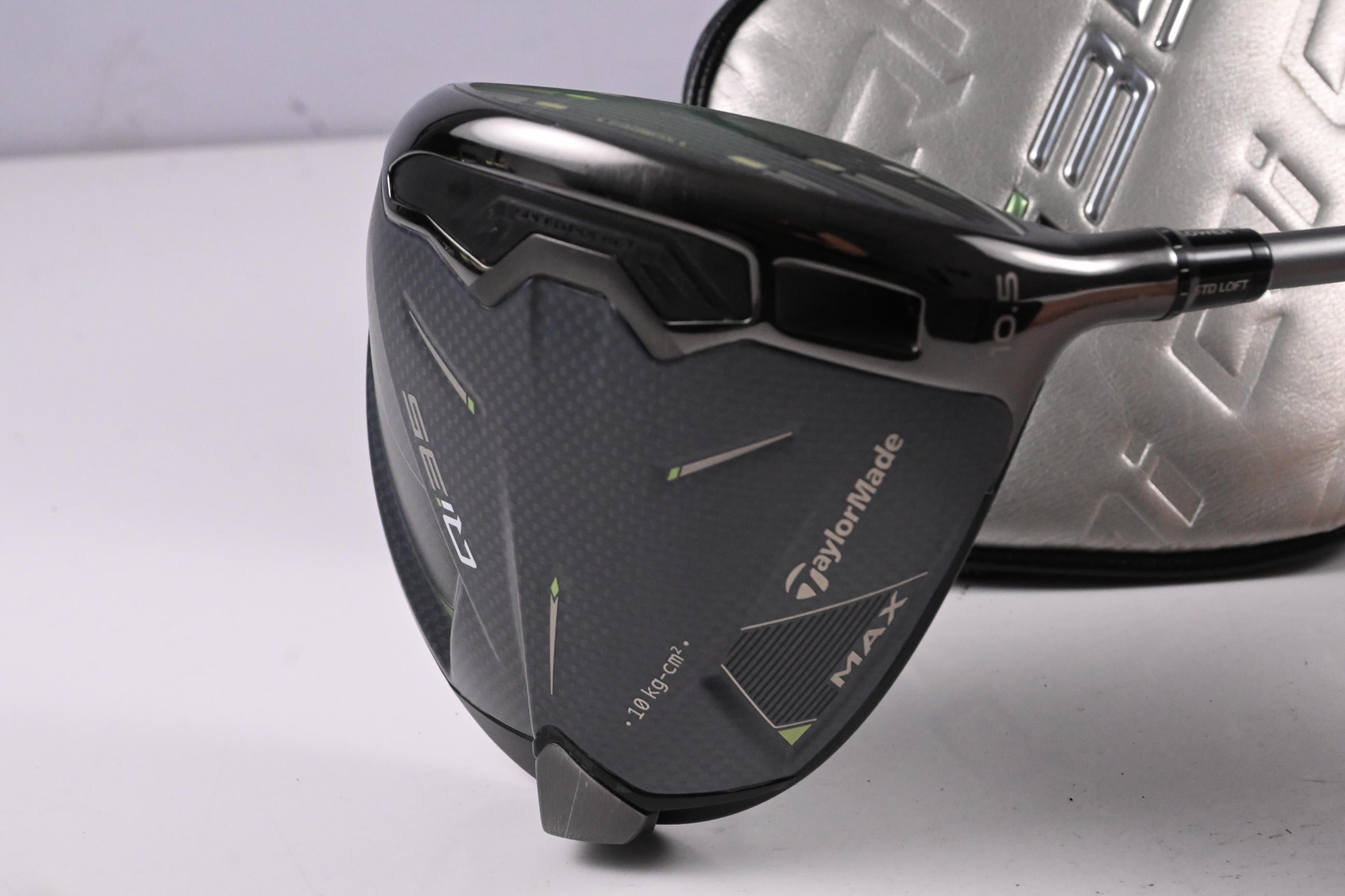 Taylormade Qi35 Max Driver / 10.5 Degree / Regular Flex Air Speeder 50 Shaft