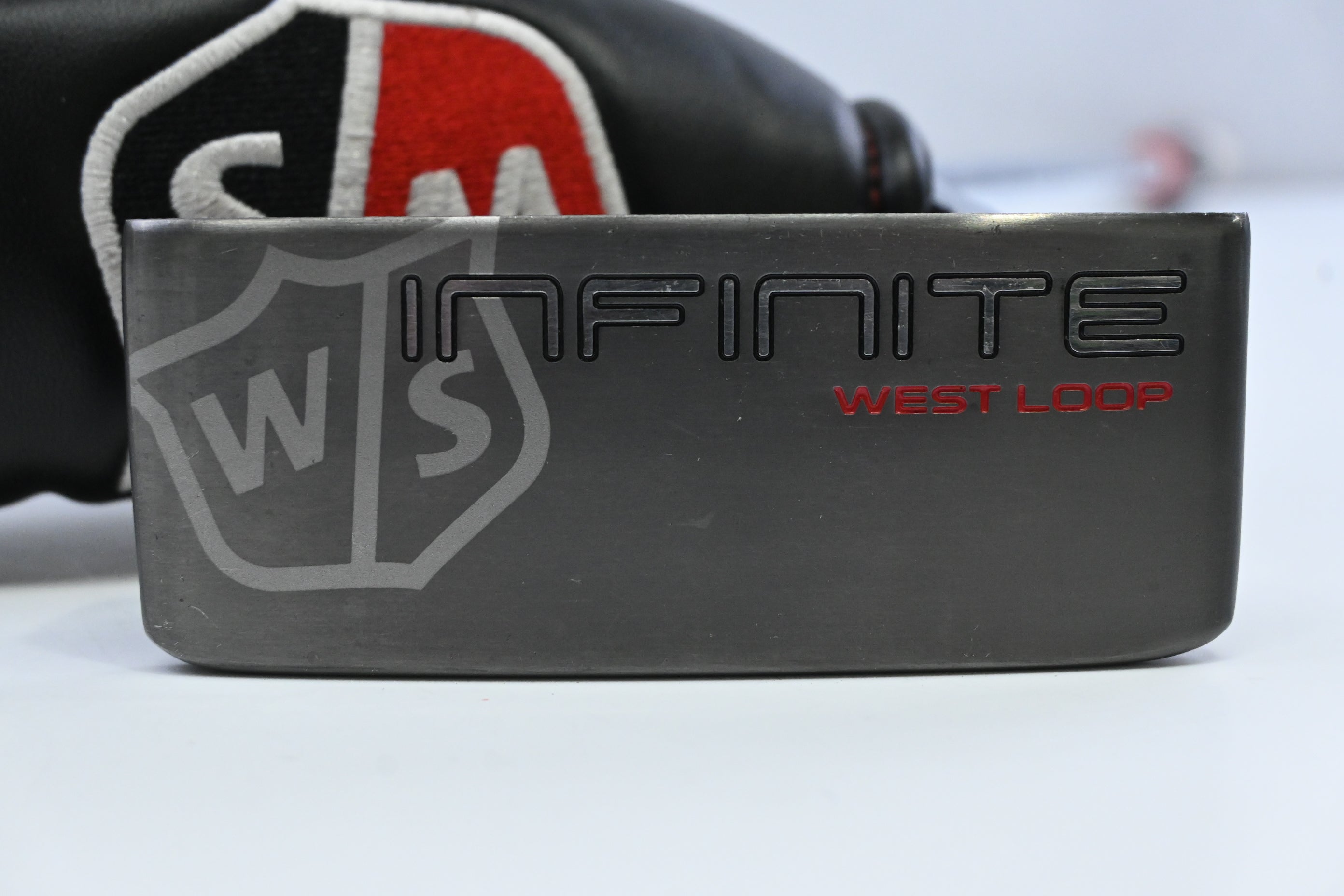 Wilson Infinite West Loop 2018 Putter / 35 Inch