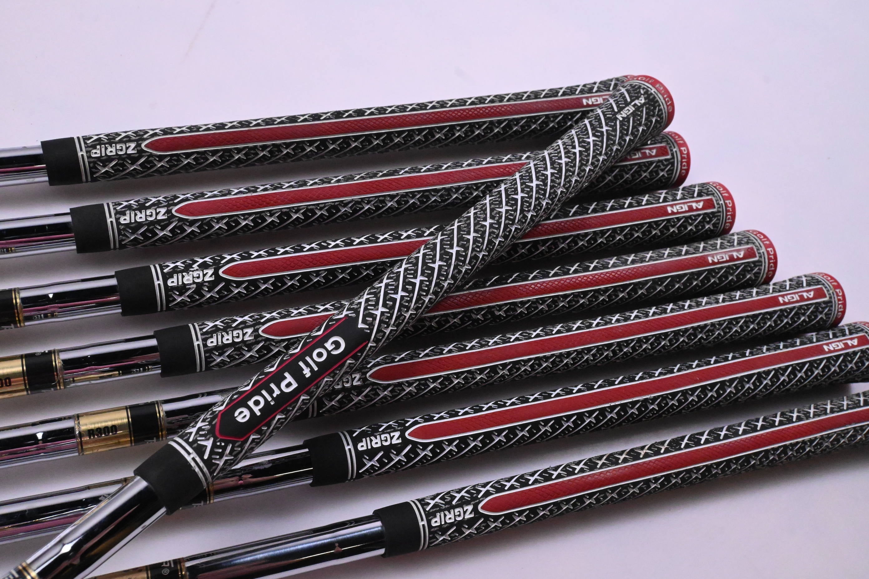 Nike VR Pro Irons / 3-PW / Regular Flex Dynamic Gold R300 Shafts