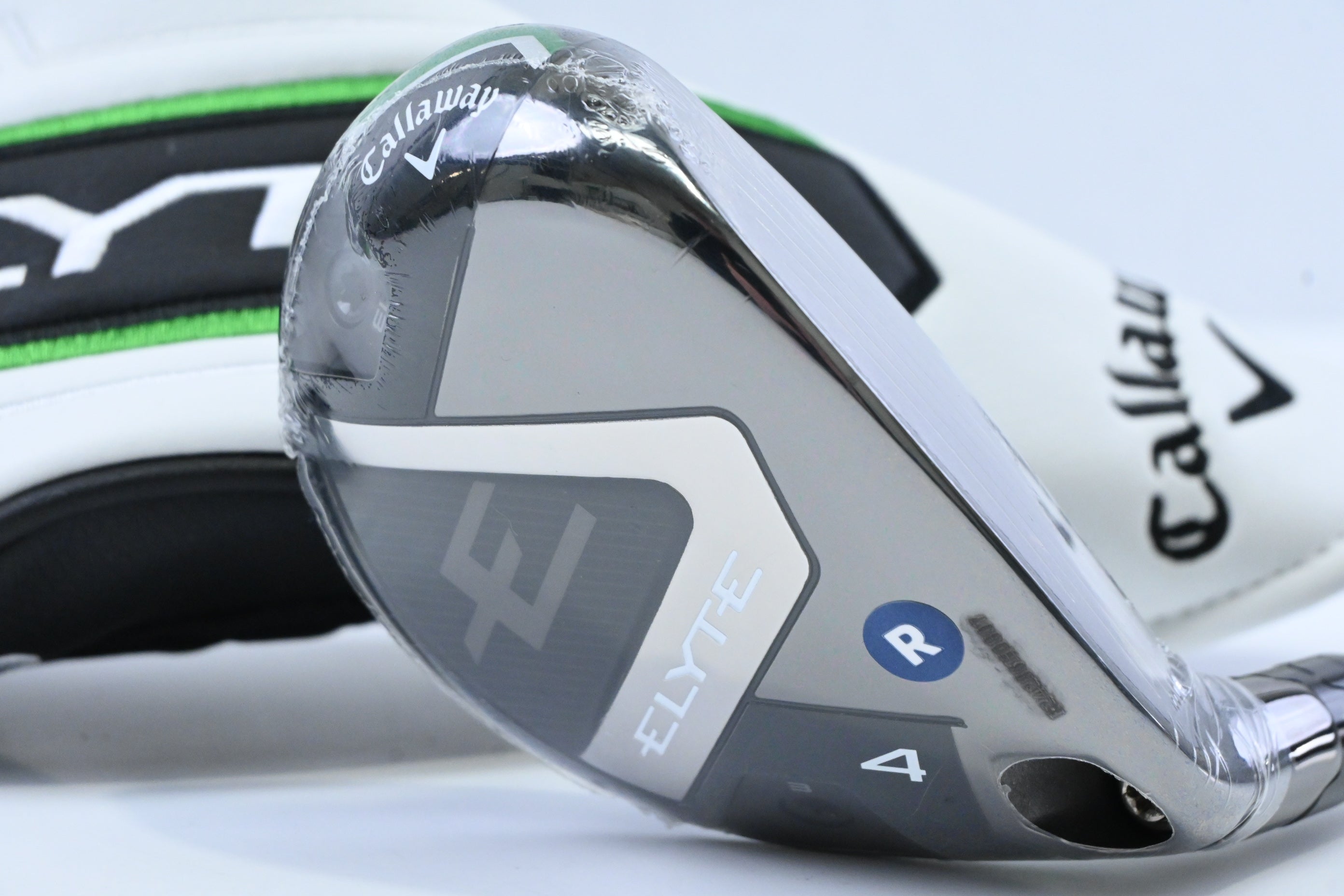 Callaway Elyte #4 Hybrid / 22 Degree / Regular Flex Denali Charcoal 60 Shaft