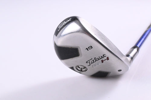 Titleist 909H #3 Hybrid / 19 Degree / Stiff Flex Graphite Design YS 85 Shaft