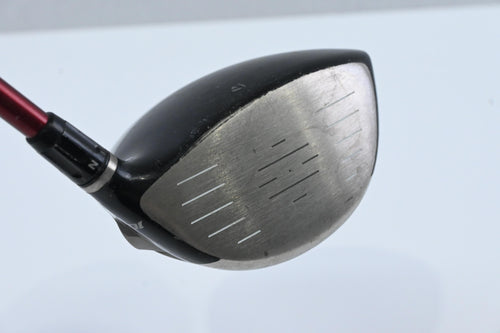 Left Hand Taylormade R9 Driver / 10.5 Degree / Regular Flex Fujikura Motore 65