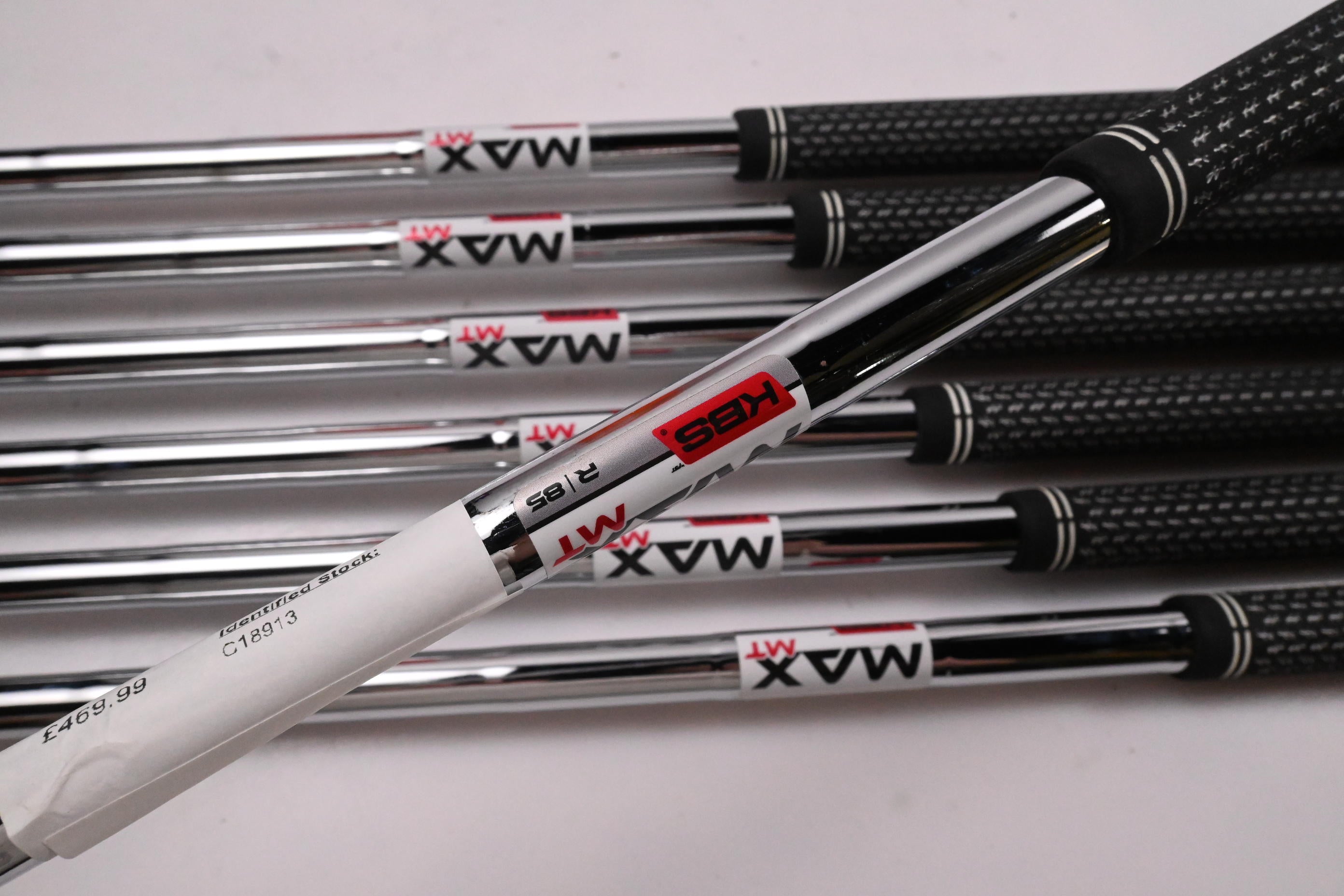 Taylormade SIM2 Max Irons / 5-PW+SW / Regular Flex KBS MAX MT 85 Shafts