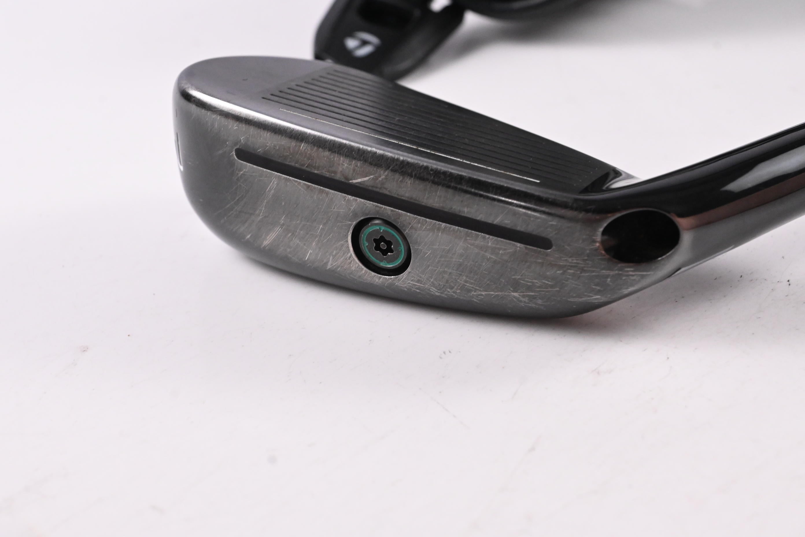 Taylormade GAPR Mid #3 Hybrid / 18 Degree / Stiff Flex Accra 2.0 200 Shaft