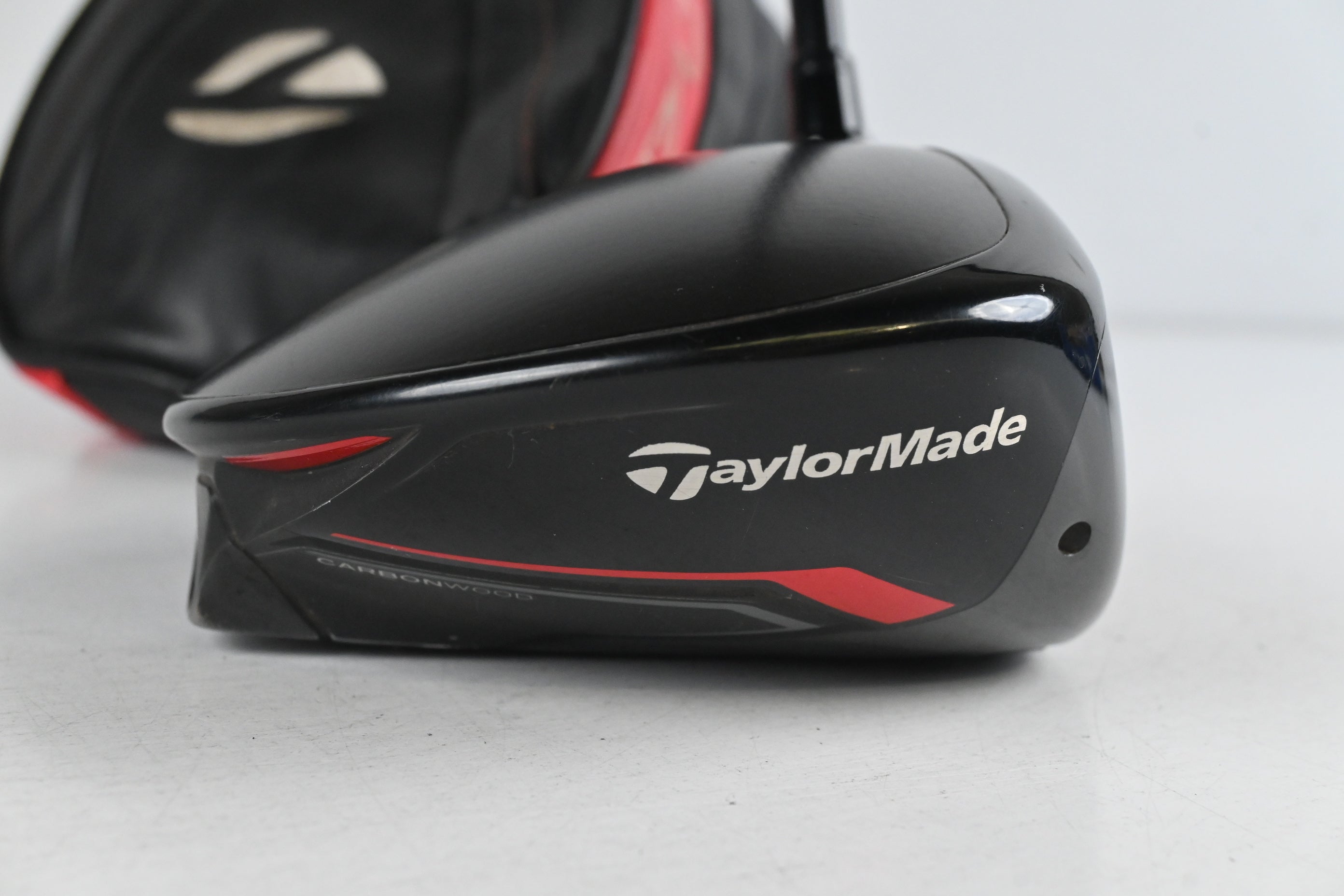 Taylormade Stealth Driver / 9 Degree / Stiff Flex Hzrdus Smoke Red RDX 60 Shaft