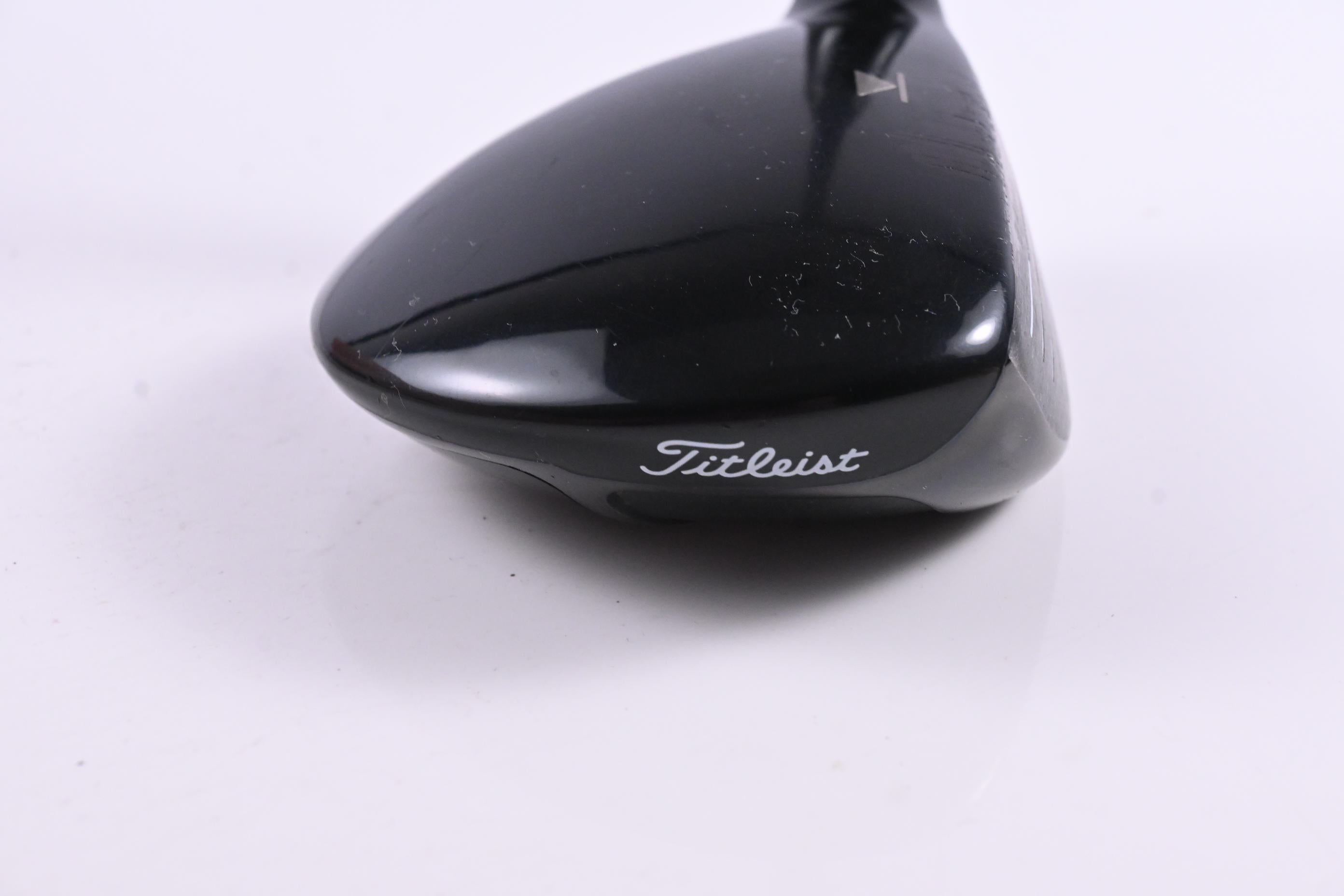 Titleist 910 F #4 Wood / 17 Degree / Stiff Flex Diamana 'Ahina 82 Shaft
