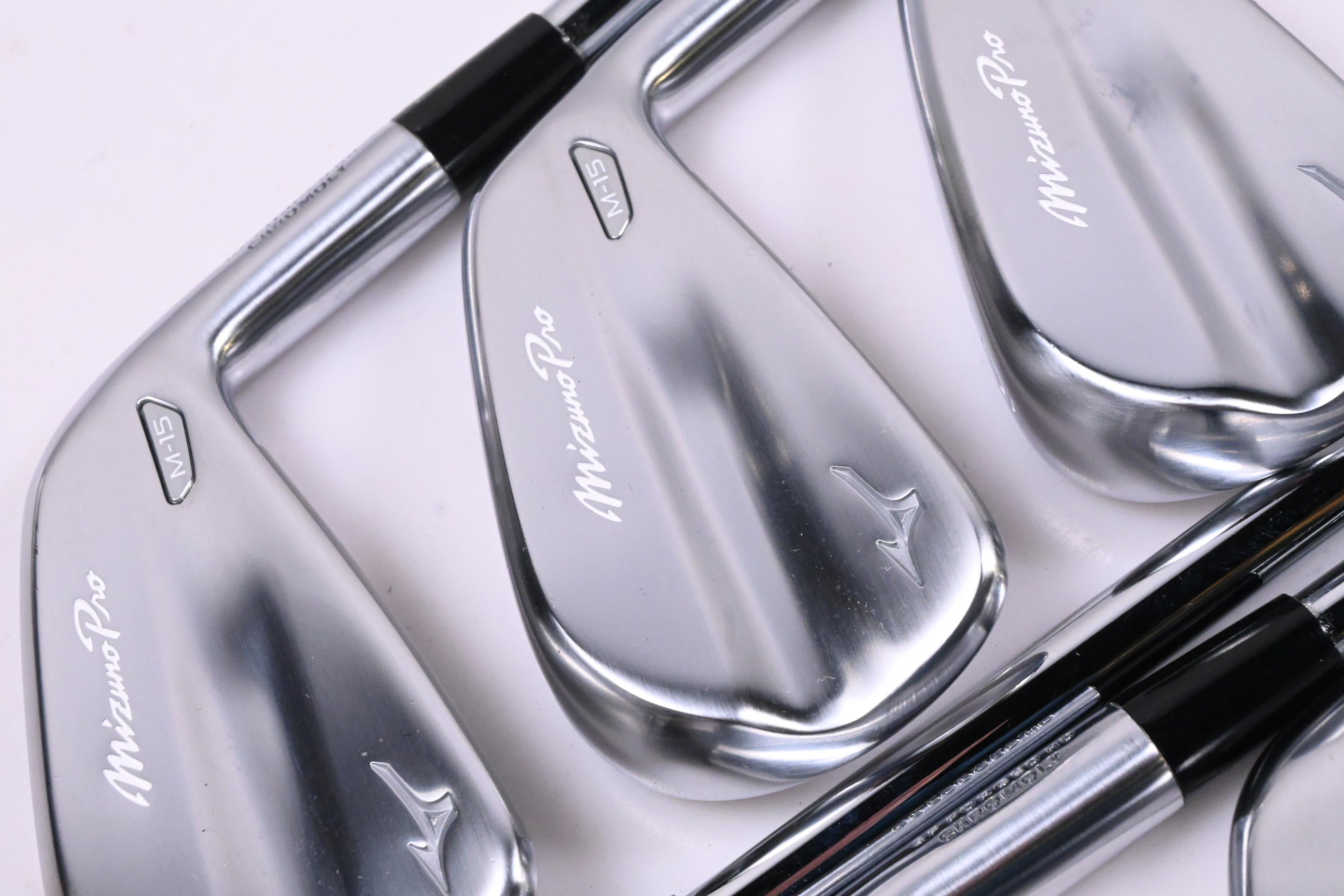 Mizuno M-15 Irons / 4-PW / Stiff Flex N.S.Pro Modus³ Tour 115 Shafts
