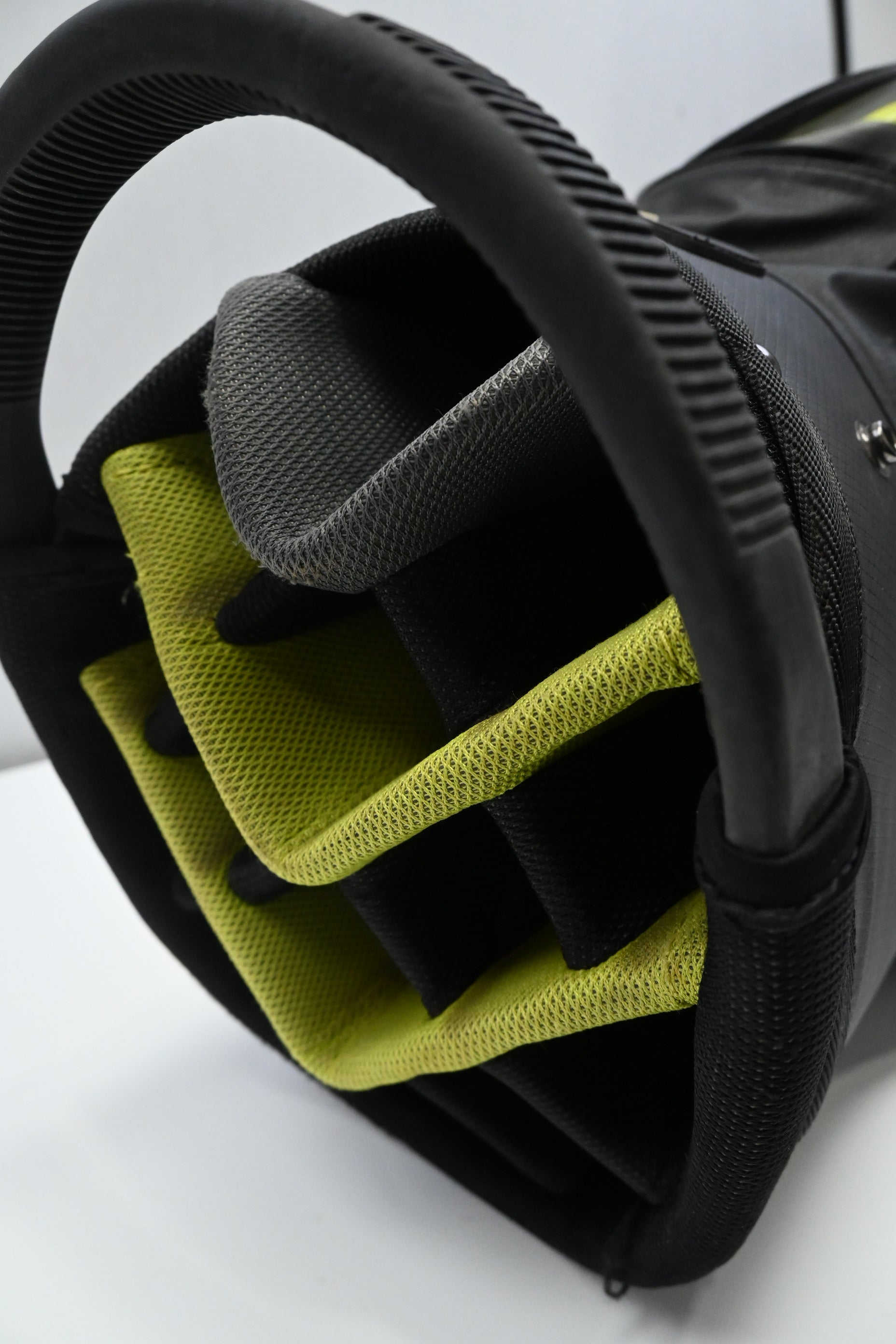 Motocaddy Dry Series Cart Bag / 14-Way / Black, Green
