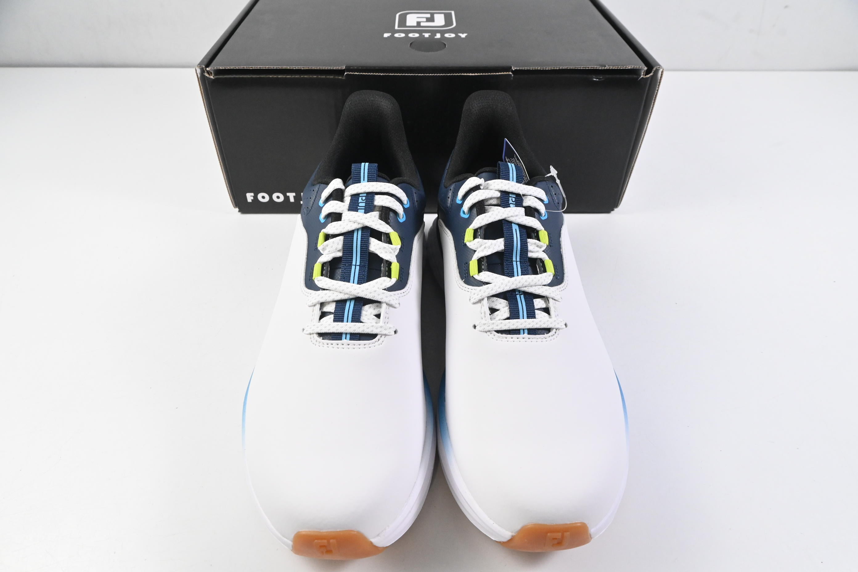 FootJoy Pulse Golf Shoes / Size UK 8 / White, Gum & Navy
