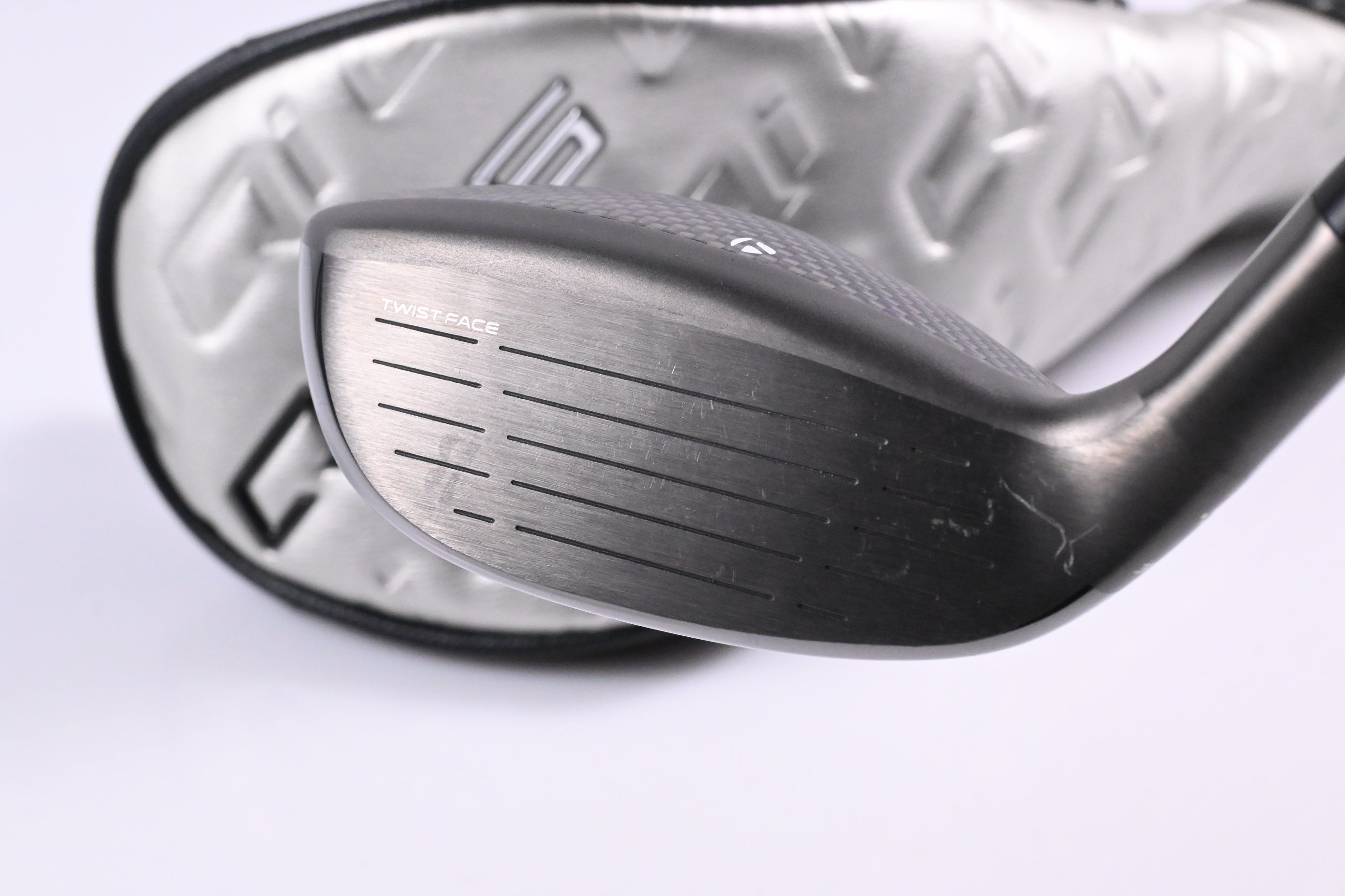 Taylormade Qi35 Max Lite #5 Hybrid / 27 Degree / Senior Flex Vanquish 5 Shaft
