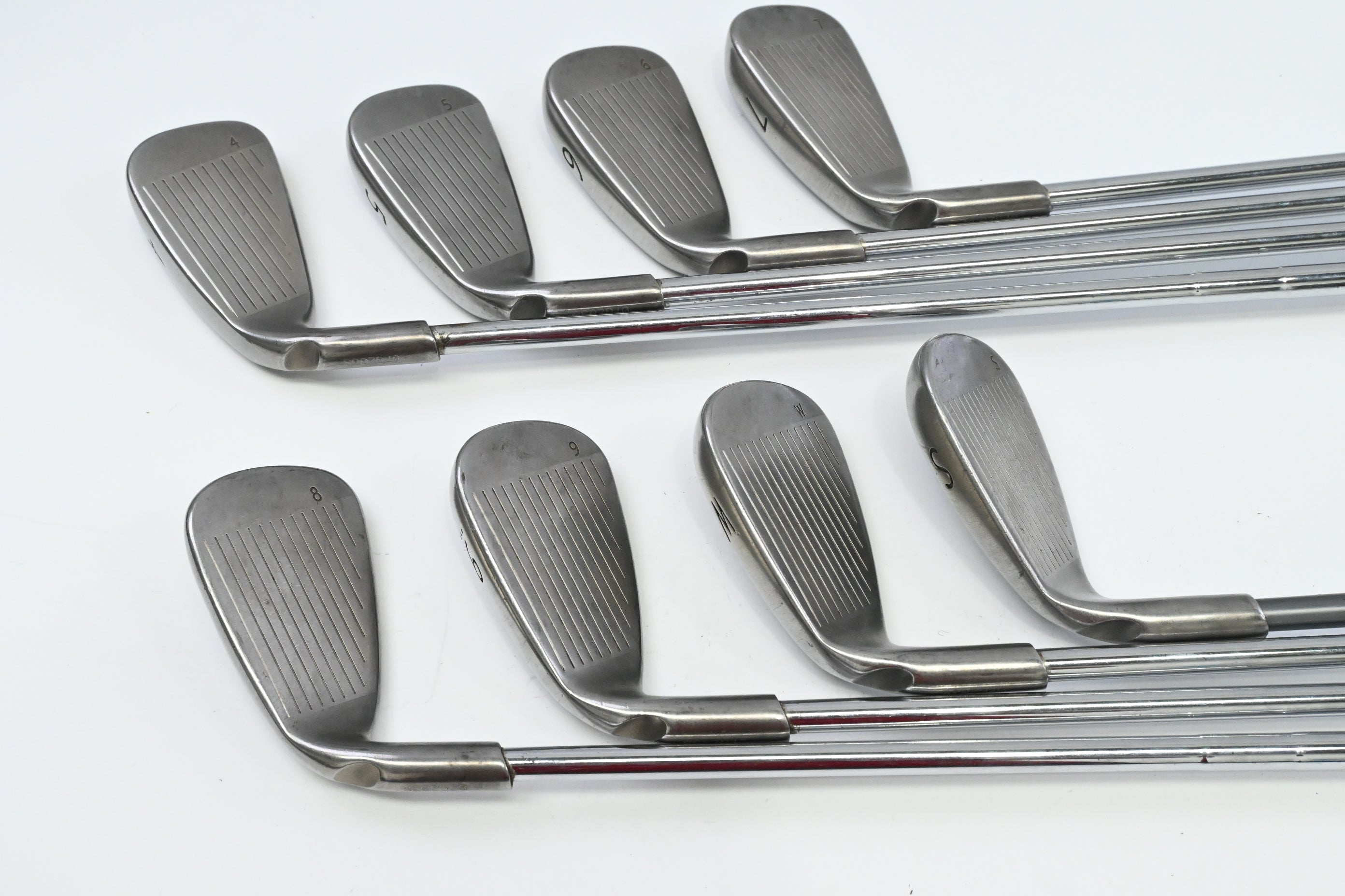 Ping G30 Irons / 4-PW+SW / Black Dot / Regular Flex Ping CFS Distance Shafts