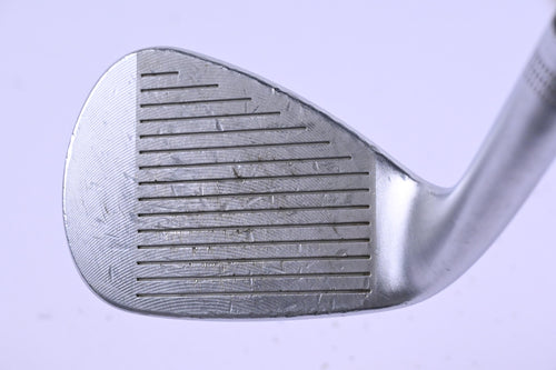 Wilson Staff Model Blade Sand Wedge / 56 Degree / Wedge Flex DG Spinner Shaft