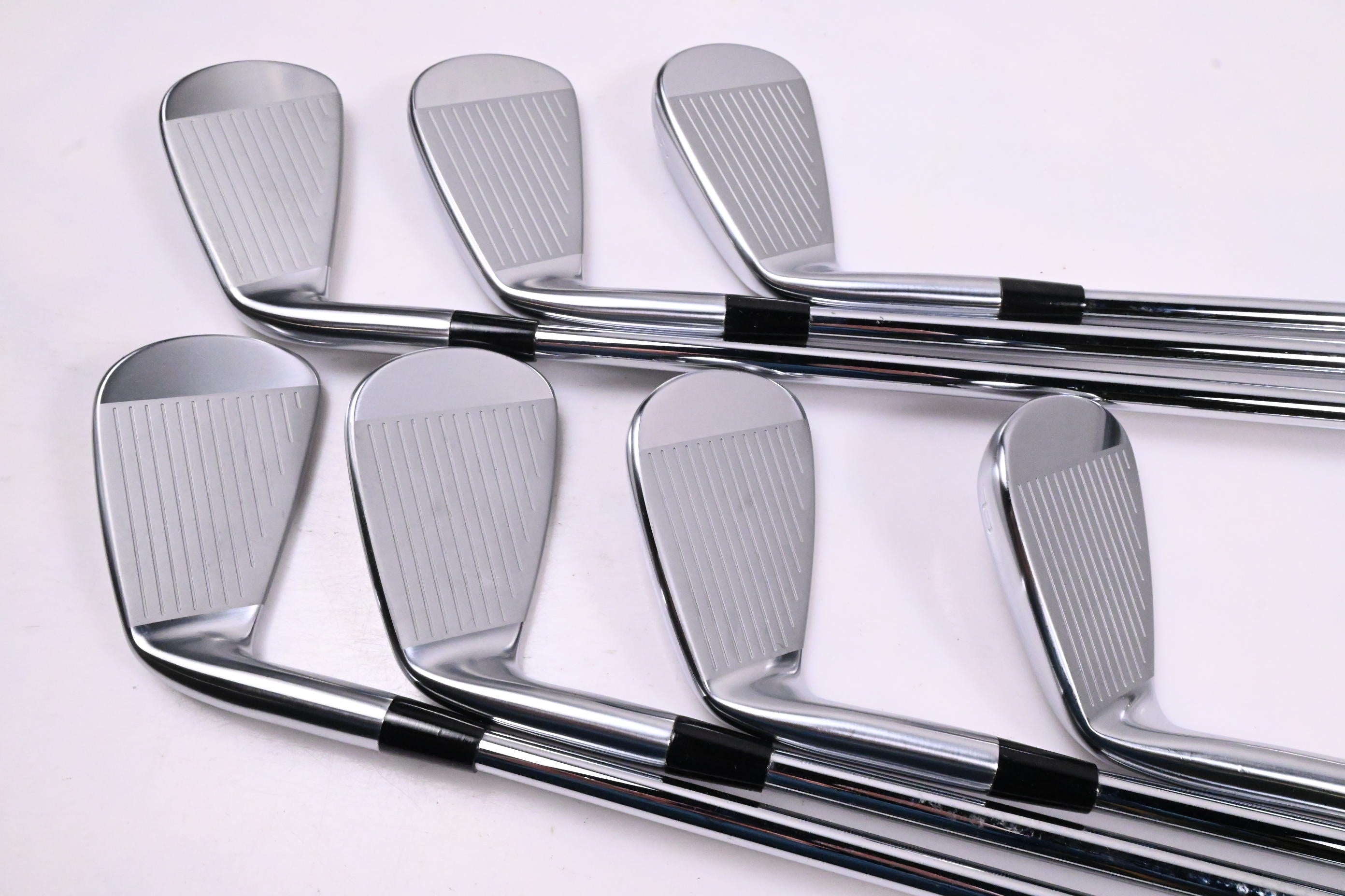 Mizuno M-15 Irons / 4-PW / Stiff Flex N.S.Pro Modus³ Tour 115 Shafts